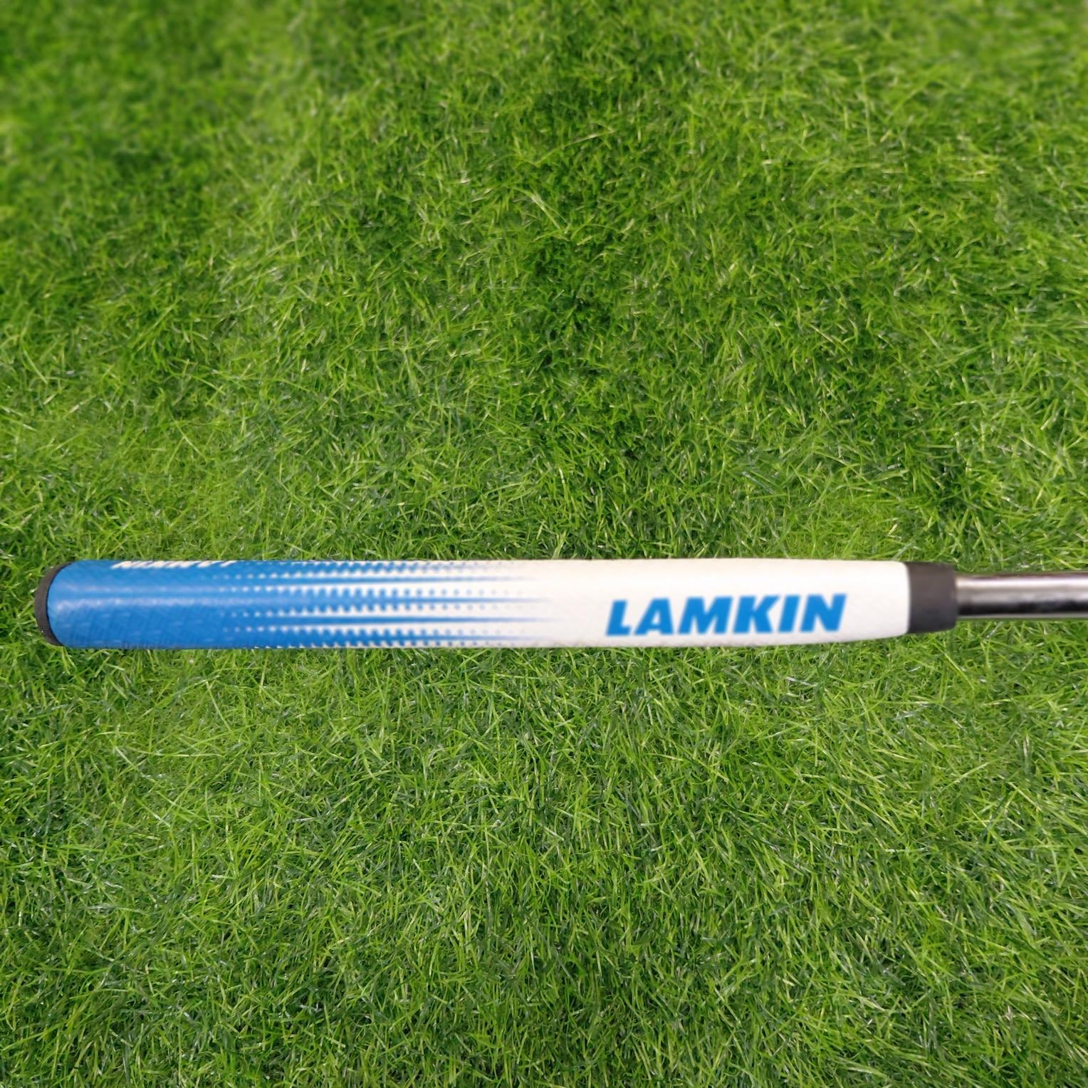 Odyssey Putter / WHITE HOT RX / 34"