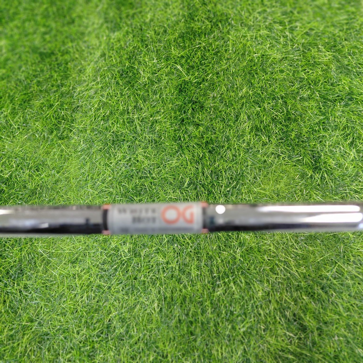 Odyssey Putter / WHITE HOT OG #2M / 33"