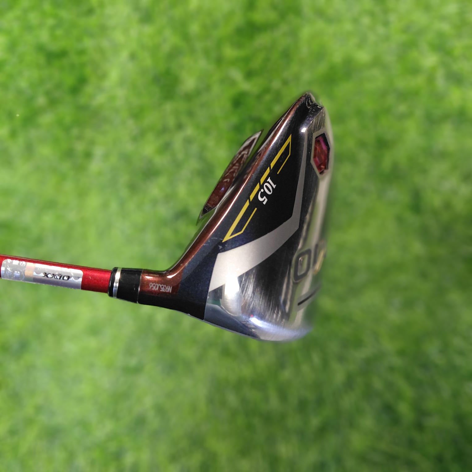 XXIO Driver / XXIO 12 Red / 10.5° / R
