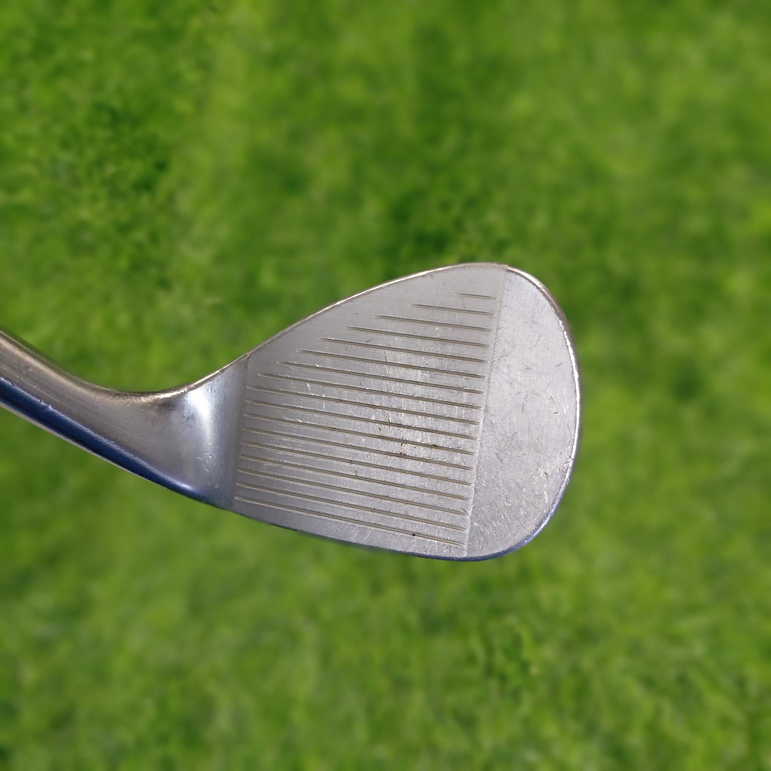Titleist Wedge / Vokey SM8 / 56.0 / Lefty / S
