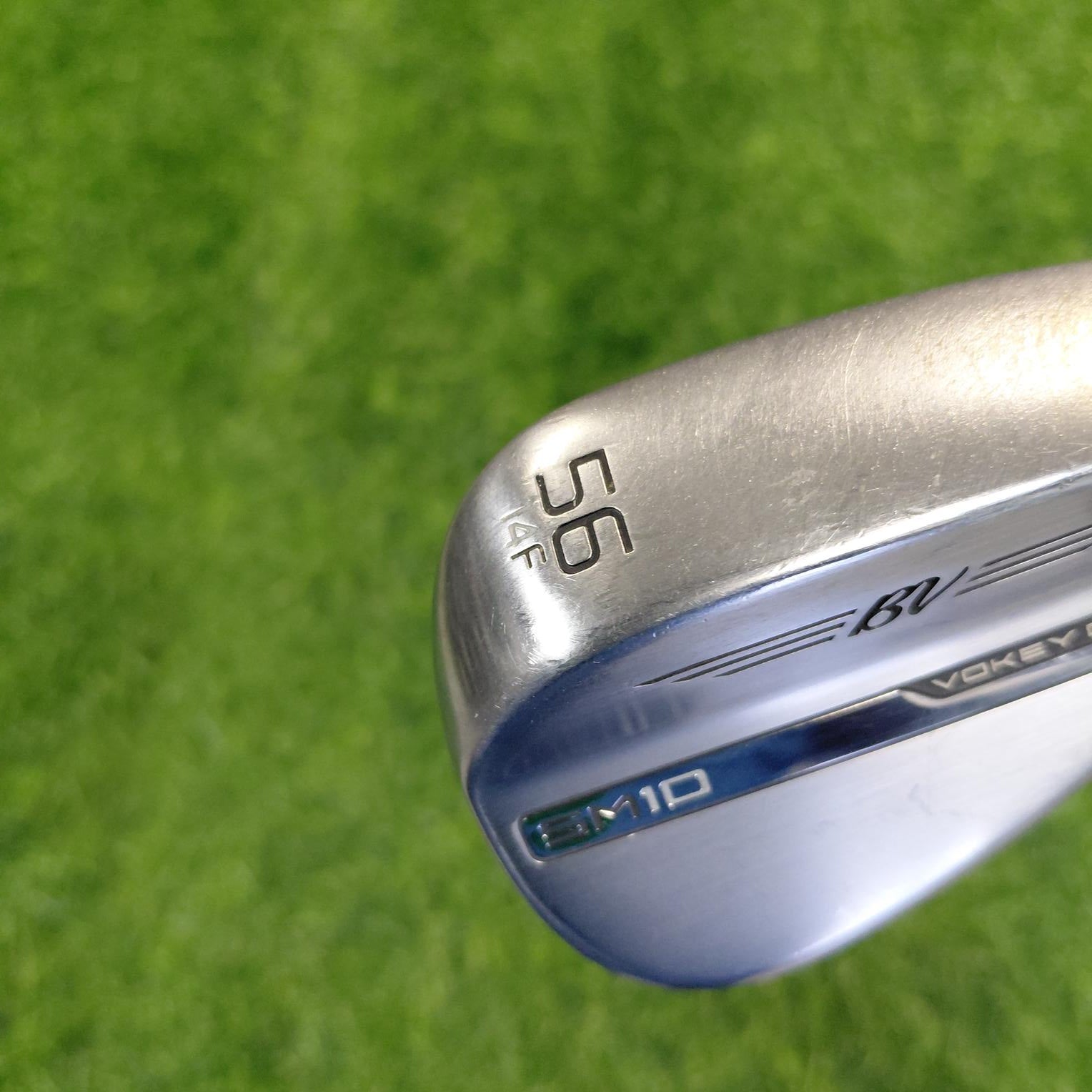 Titleist Wedge / Vokey SM10 / 56.0 / S