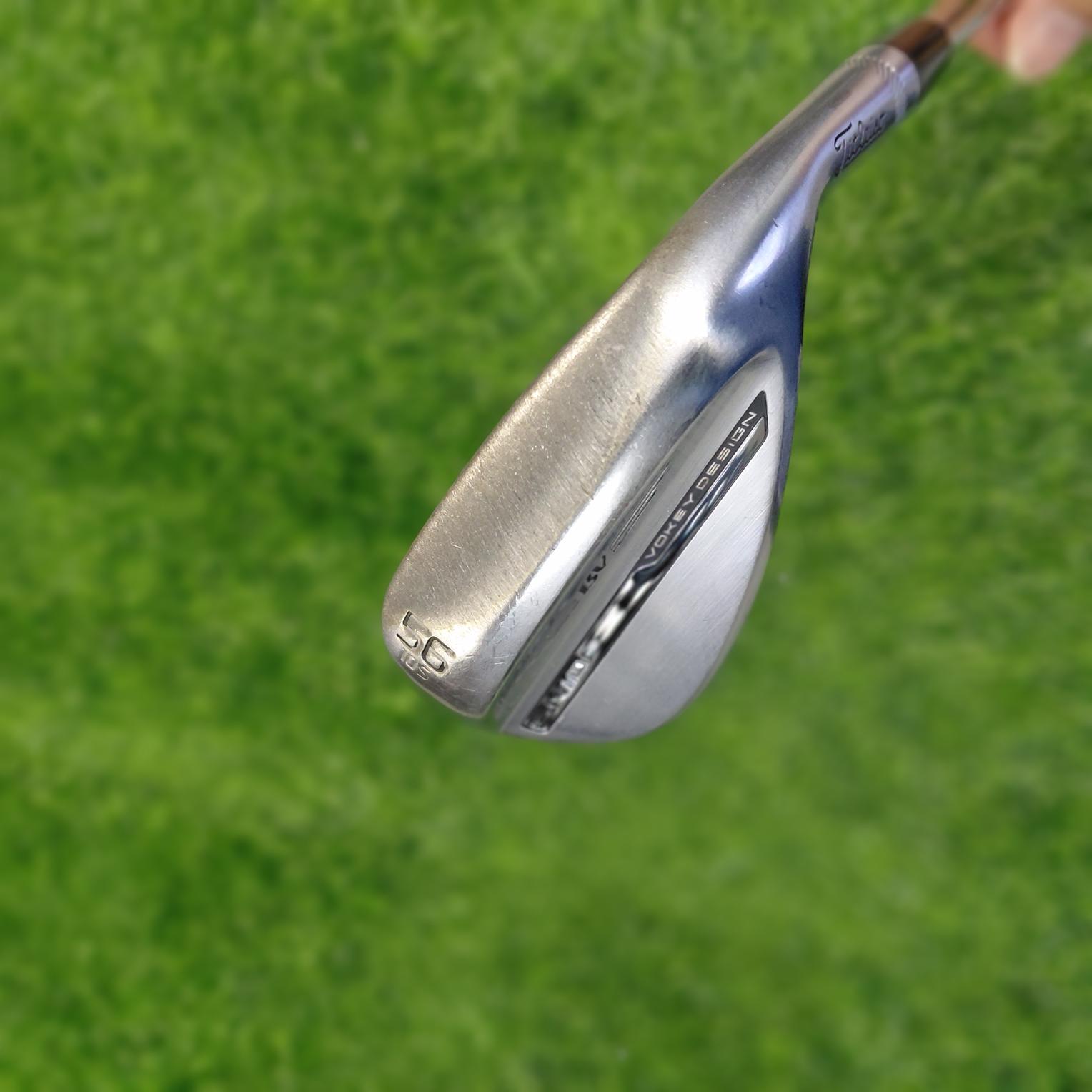 Titleist Wedge / Vokey SM10 / 56.0 / S
