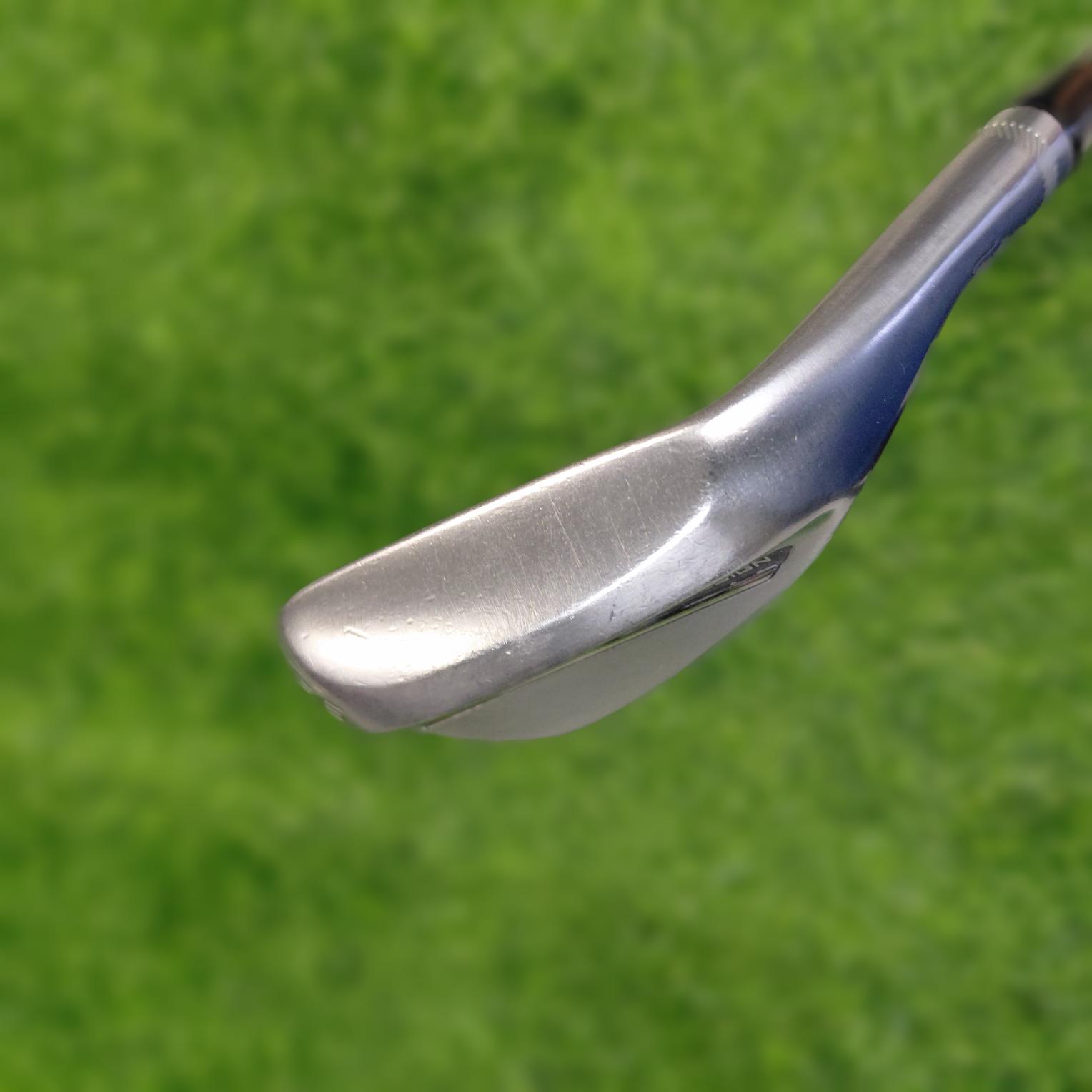 Titleist Wedge / Vokey SM10 / 56.0 / S