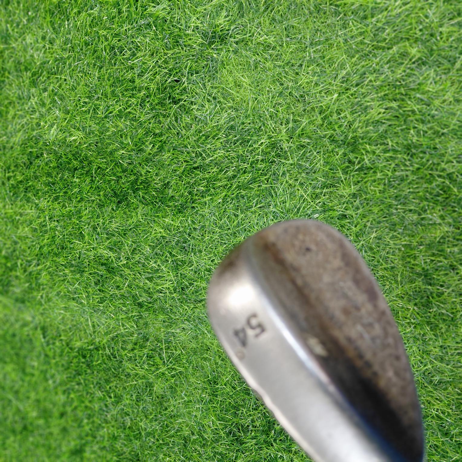Titleist Wedge / Vokey 254-10 / 54.0 / Lefty