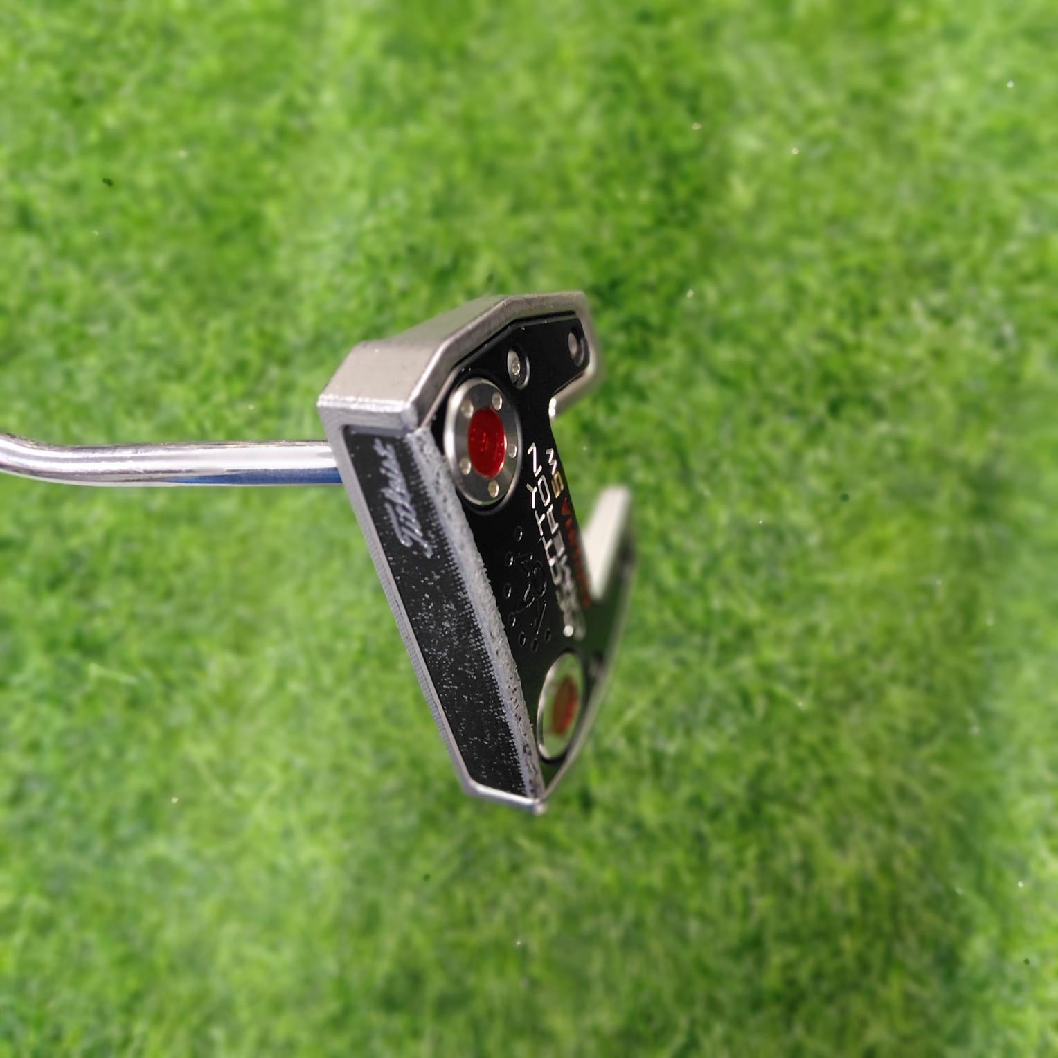 Scotty Cameron Putter / Futura 5W / 33
