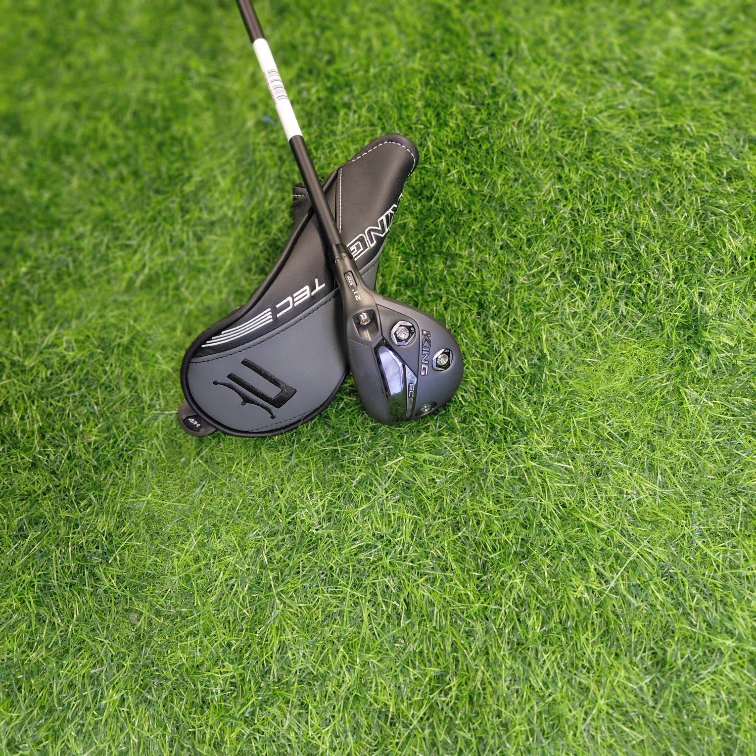Cobra Hybrid / King TEC / 4H(21.0) / R * (New)