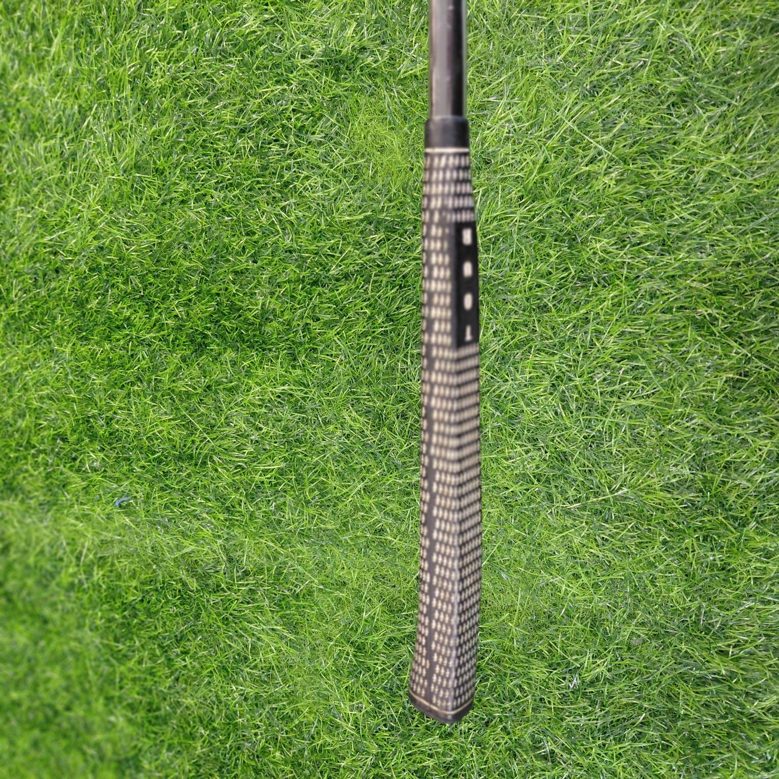 ODESSA Putter / Ceramic / 34"