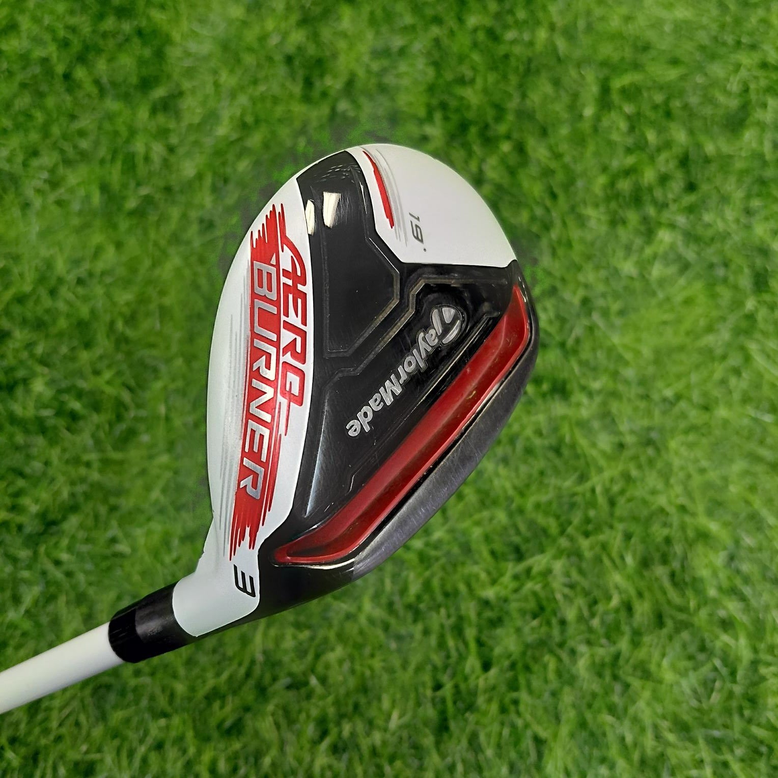TaylorMade Hybrid / Aero Burner / 3H(19.0) / R
