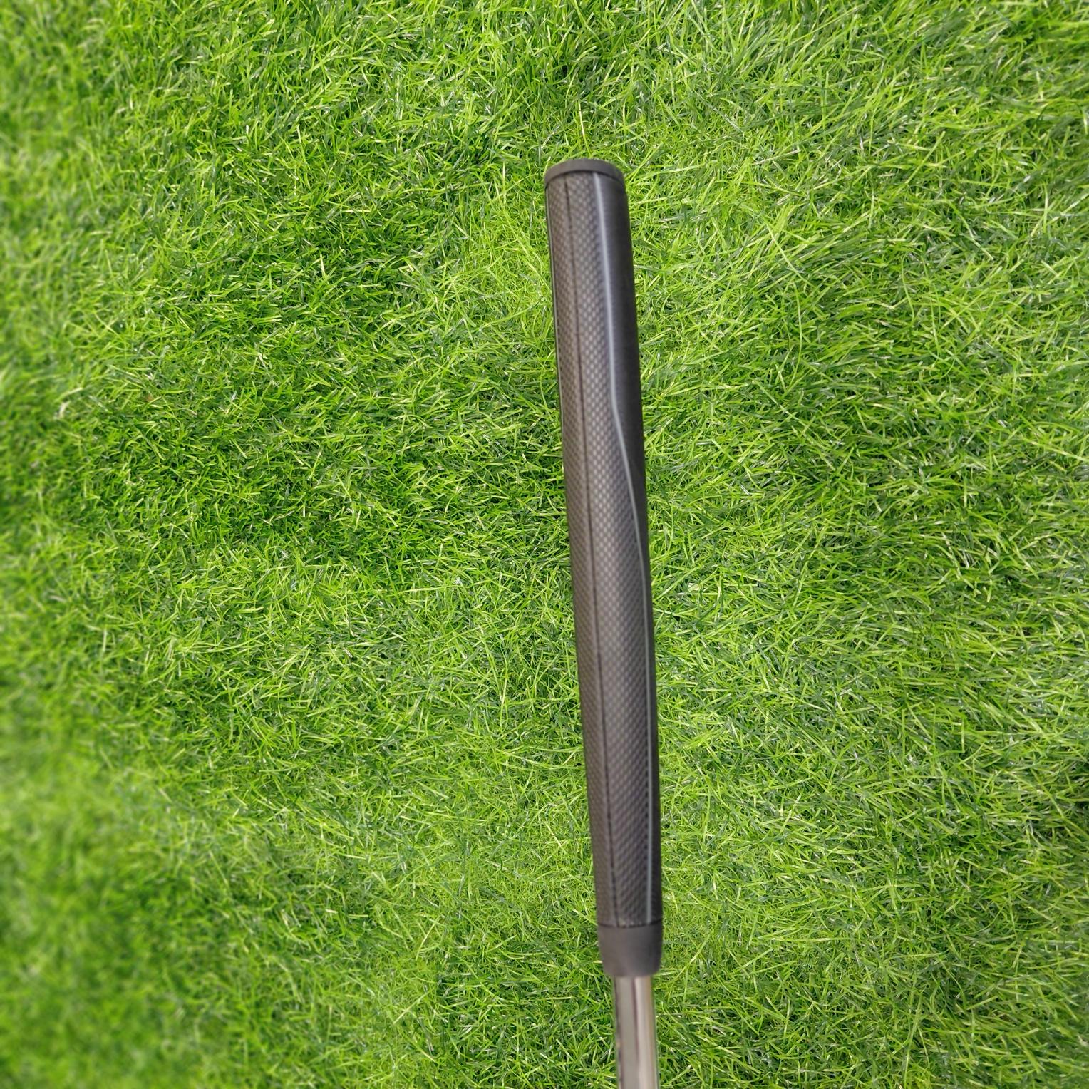 Cleveland Putter / HB SOFT 2 #11 / 34 * Like new