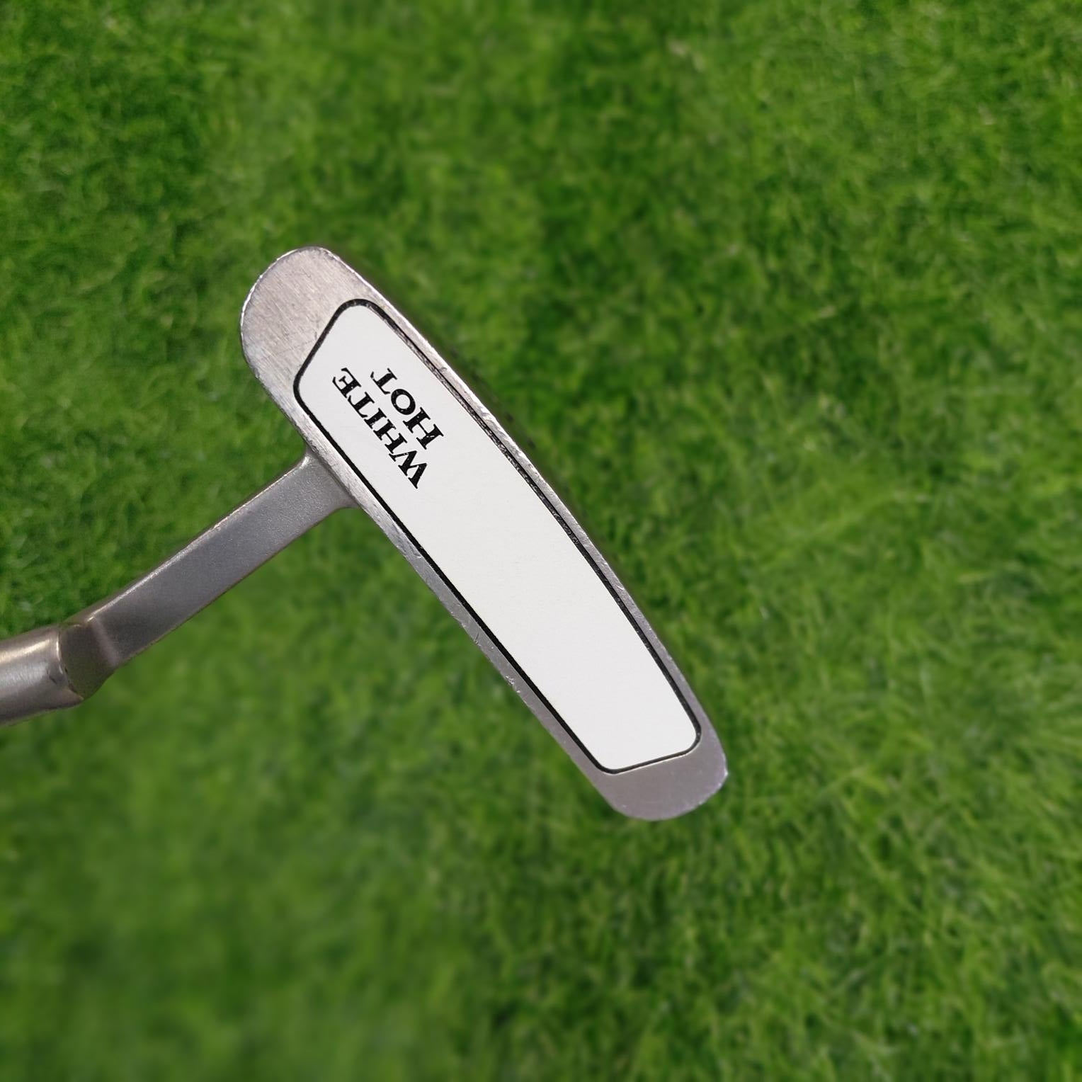 Odyssey Putter / White Hot #4 / 34"