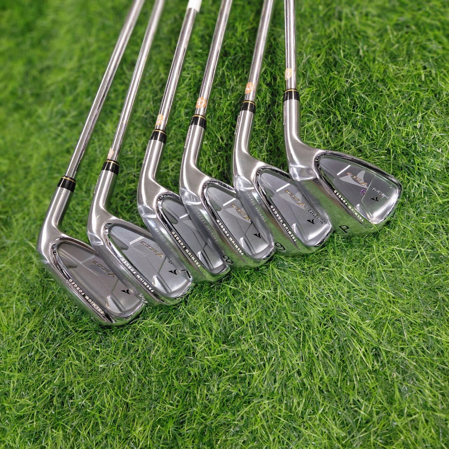 Bridgestone Iron Set / V300 III / 6pcs / R