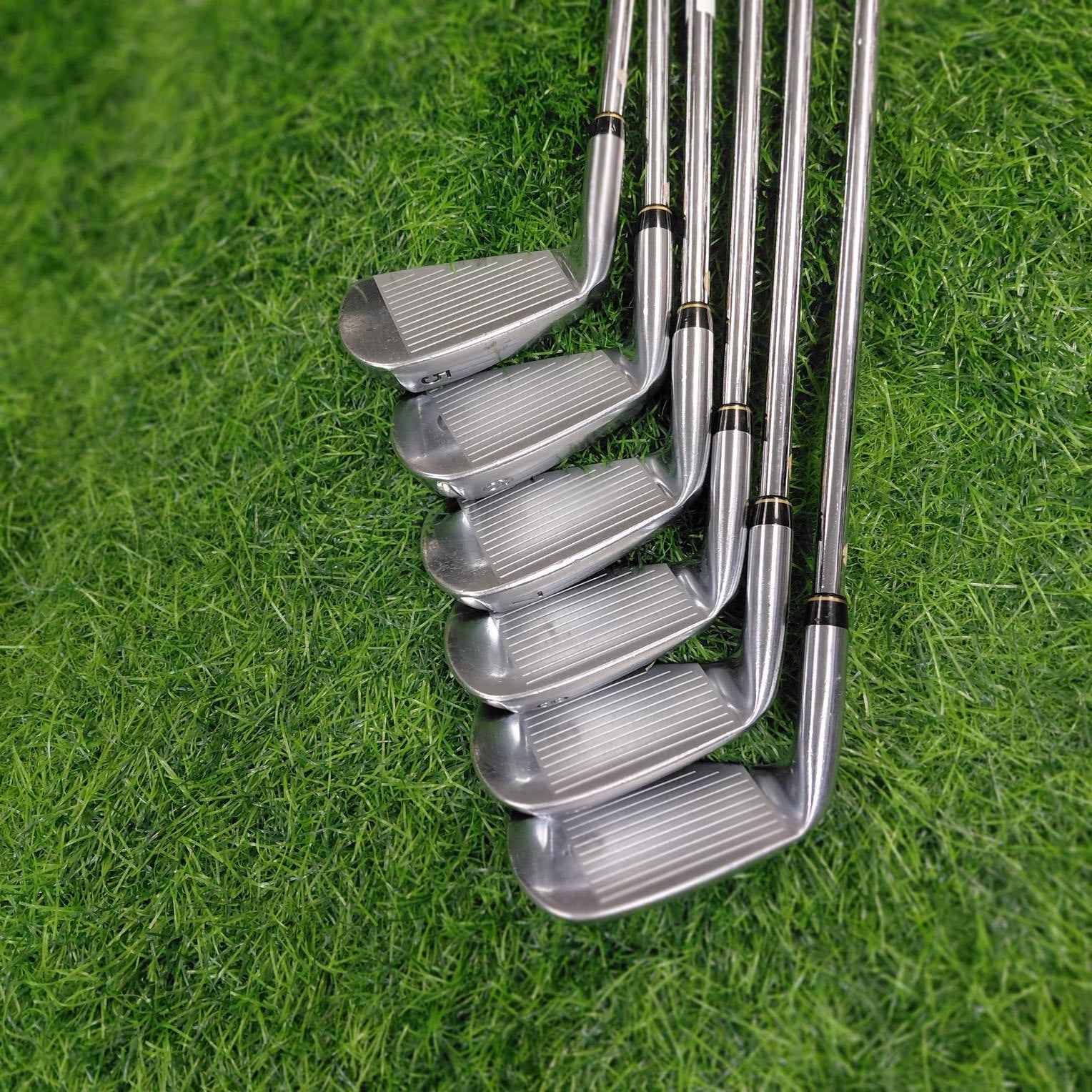 Bridgestone Iron Set / V300 III / 6pcs / R