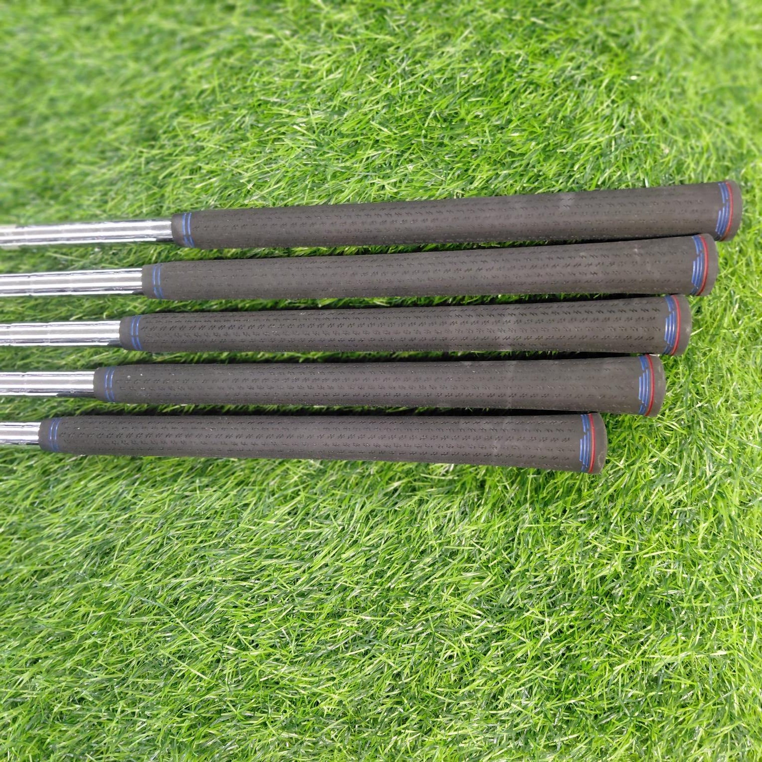 XXIO Iron Set / 5pcs / R