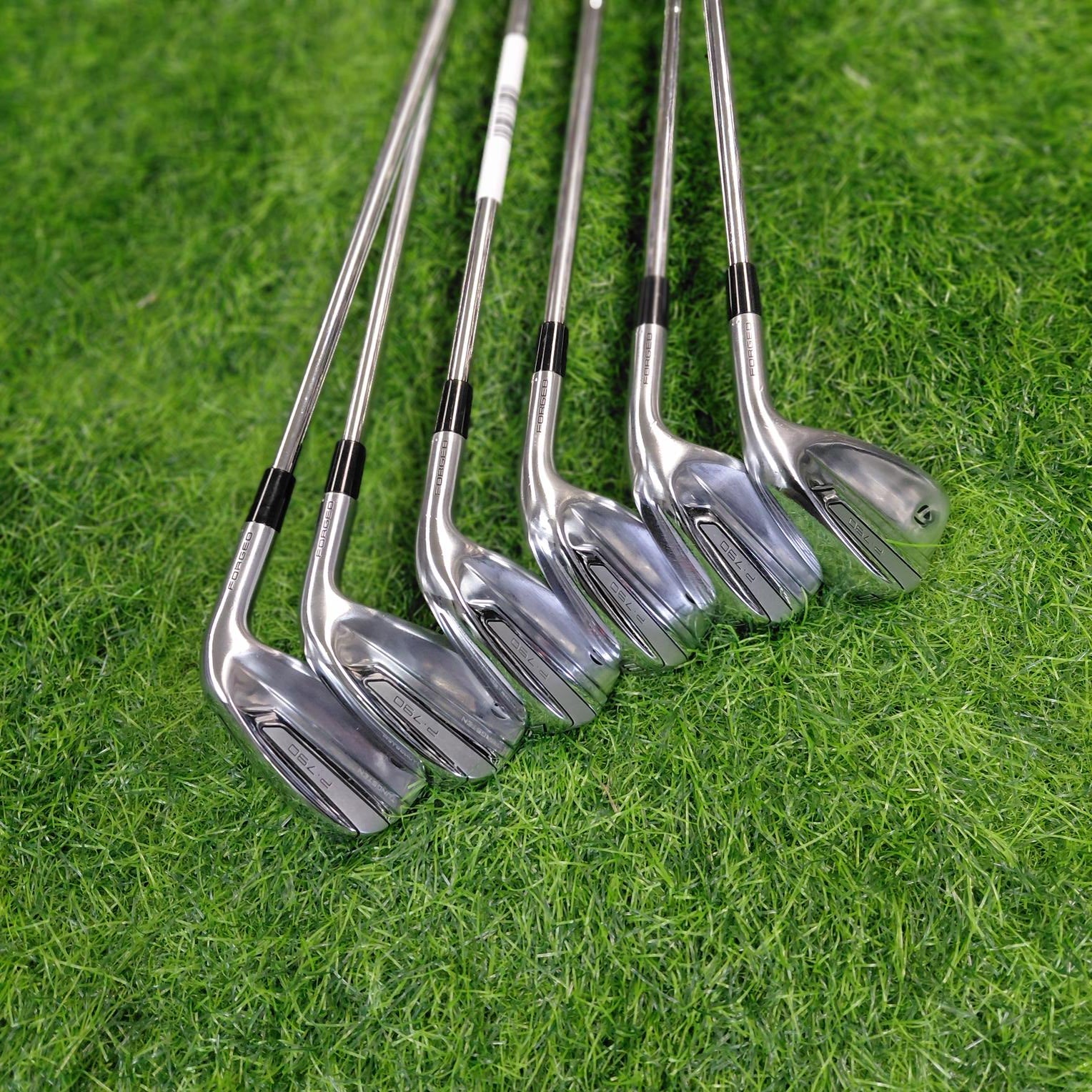 TaylorMade Iron Set / P790 / 6pcs / S