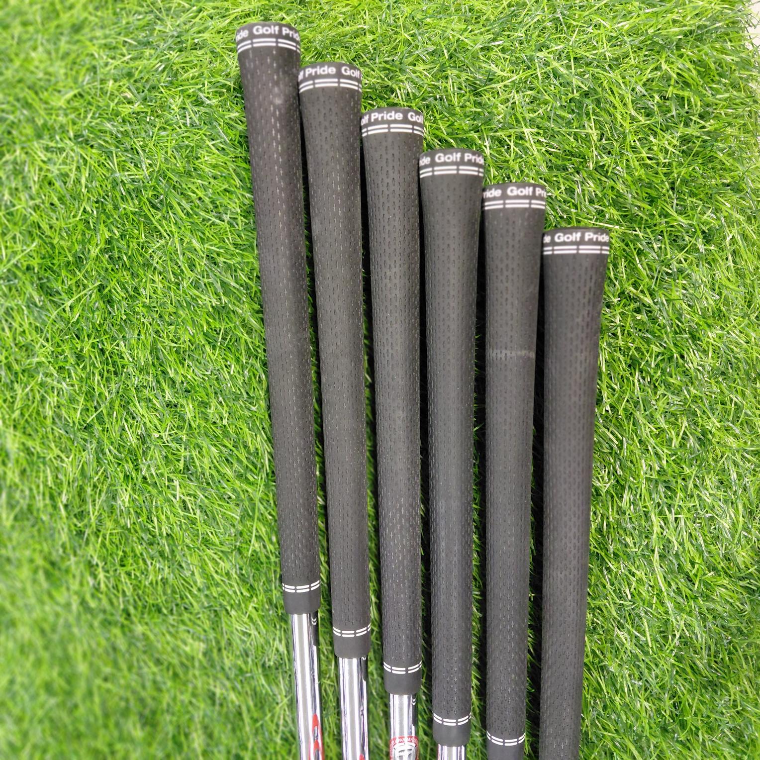 TaylorMade Iron Set / P790 / 6pcs / S