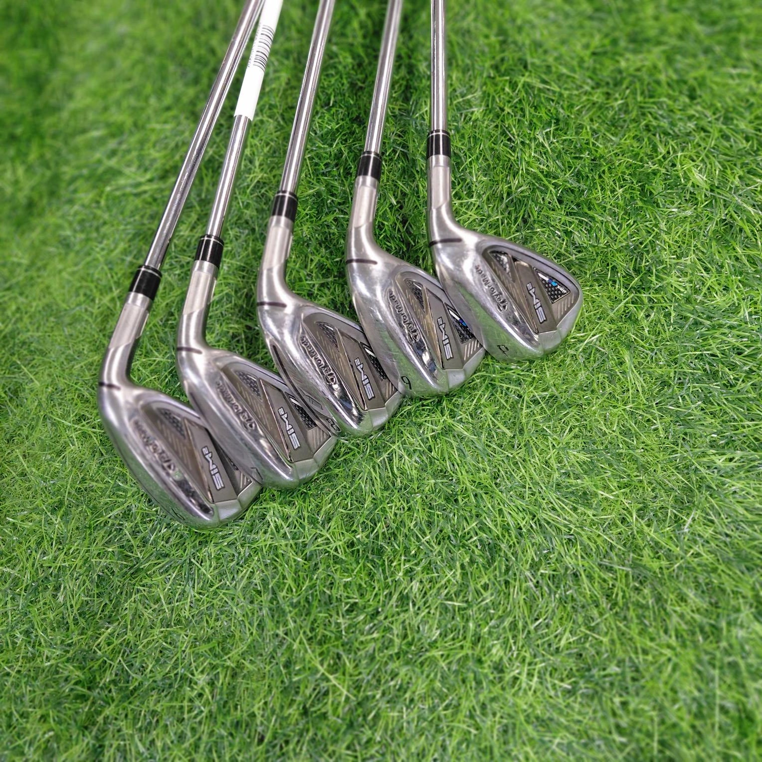 TaylorMade Iron Set / SIM2 MAX / 5pcs / R