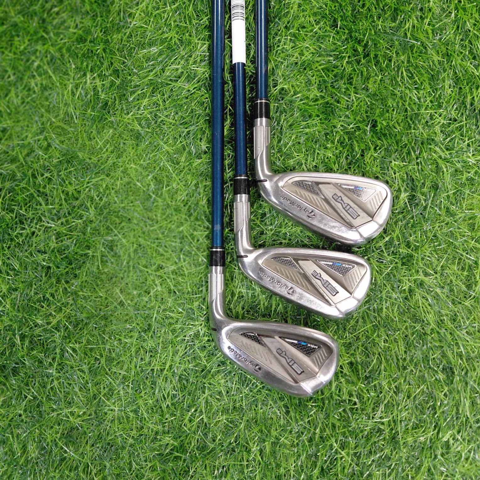 TaylorMade Iron Set / SIM2 MAX / 5pcs / R
