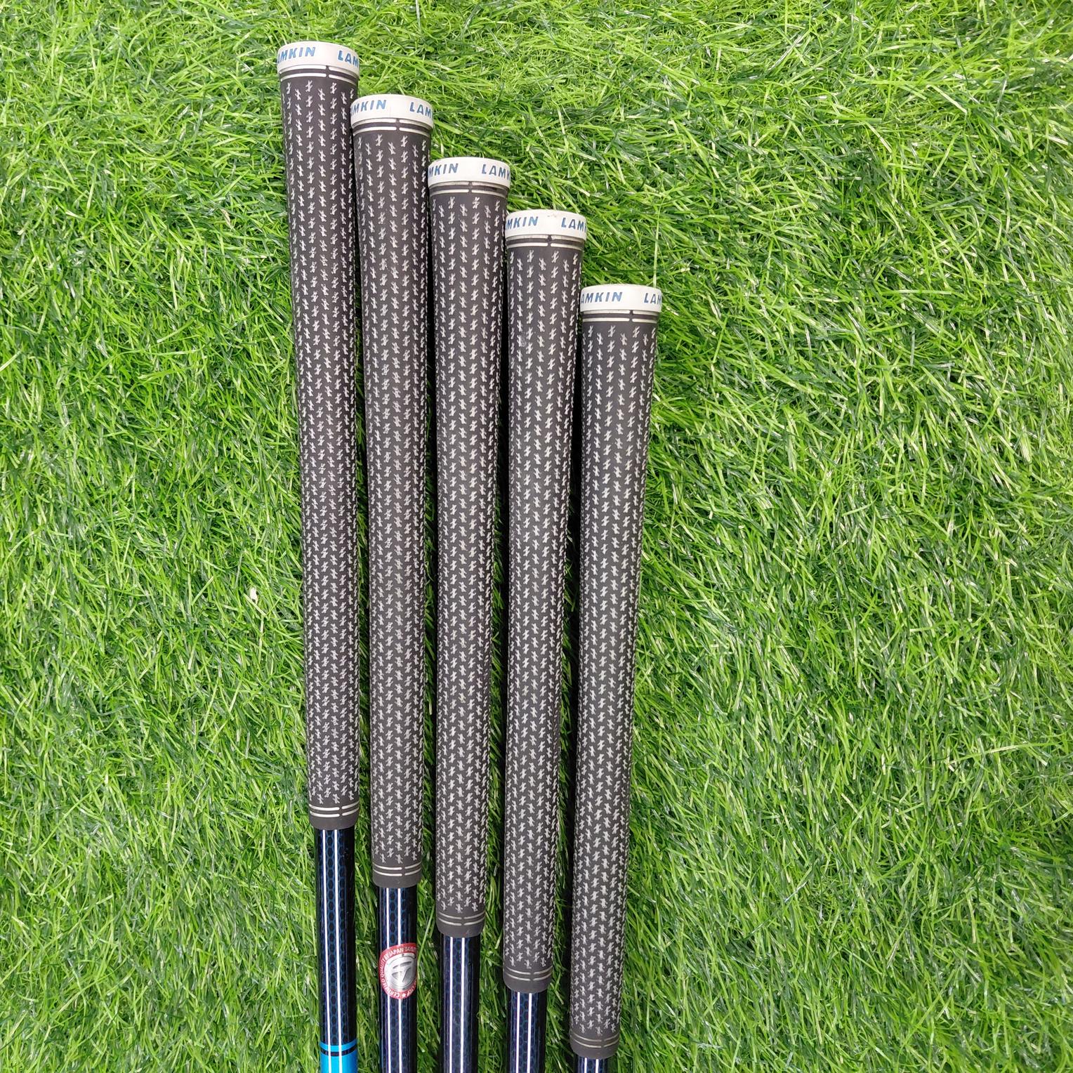 TaylorMade Iron Set / SIM2 MAX / 5pcs / R