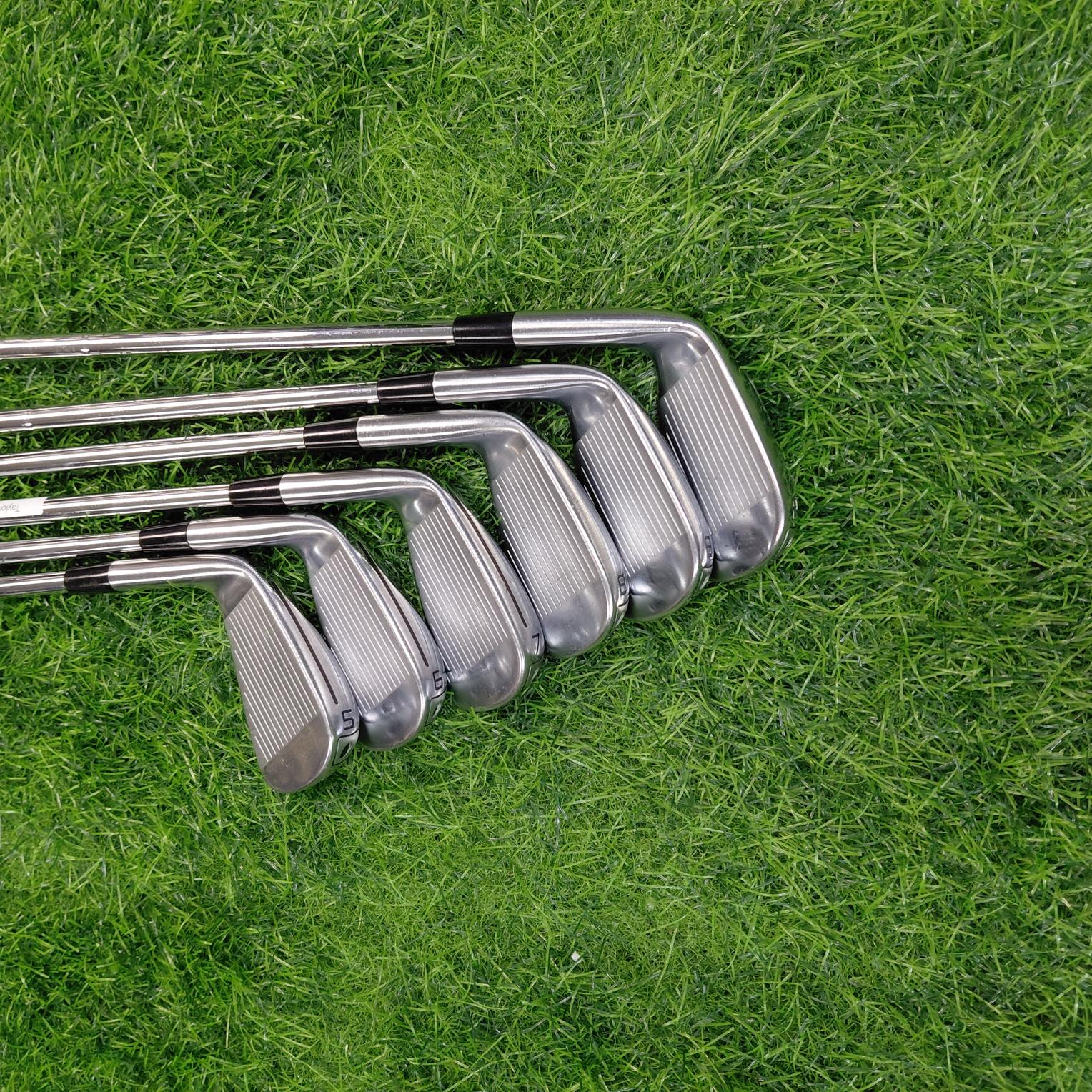 TaylorMade Iron Set / P790 / 6pcs / S
