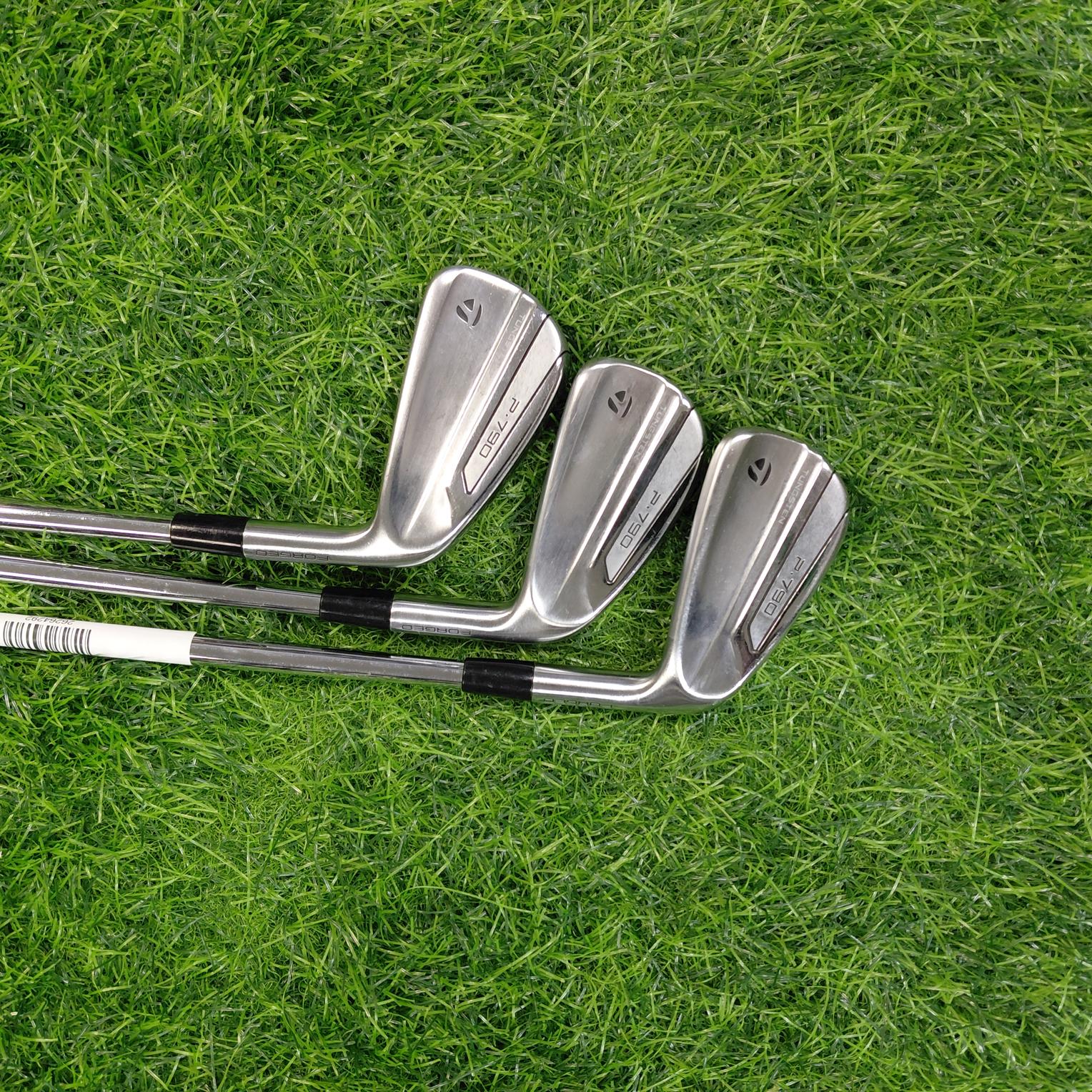 TaylorMade Iron Set / P790 / 6pcs / S