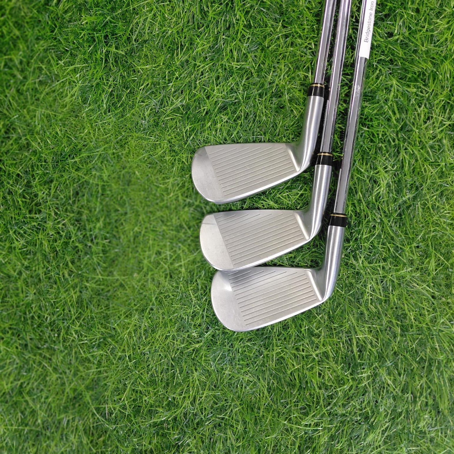 Bridgestone Iron Set / V300 / 6pcs / R