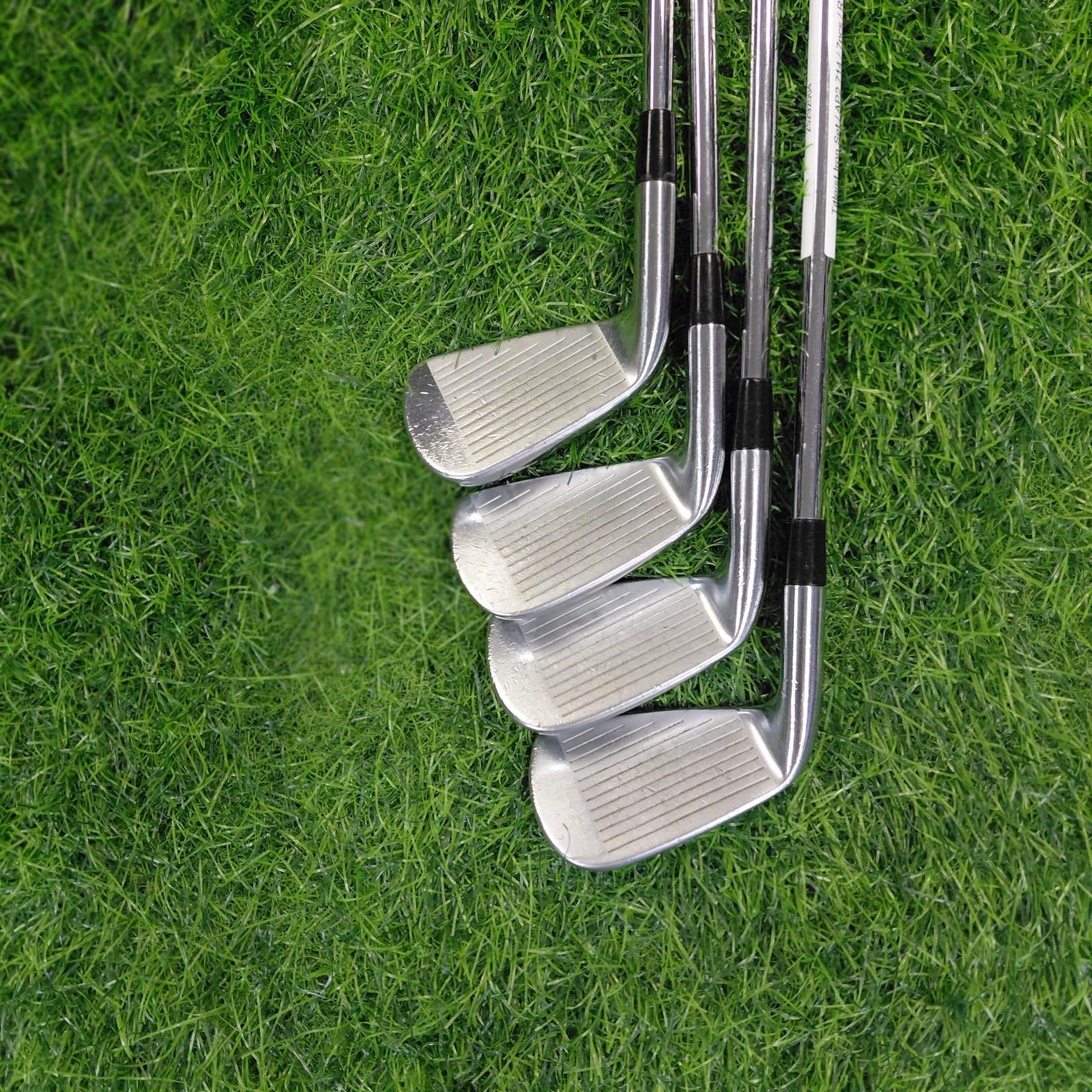 Titleist Iron Set / AP2 714 / 7pcs / R * small chip
