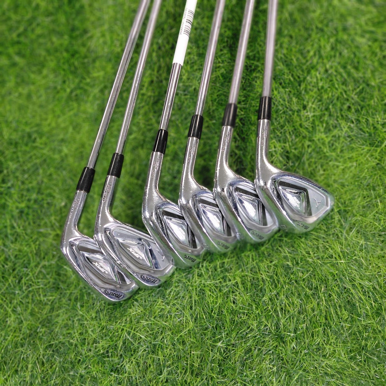 Mizuno Iron Set / JPX 825 / 6pcs / R