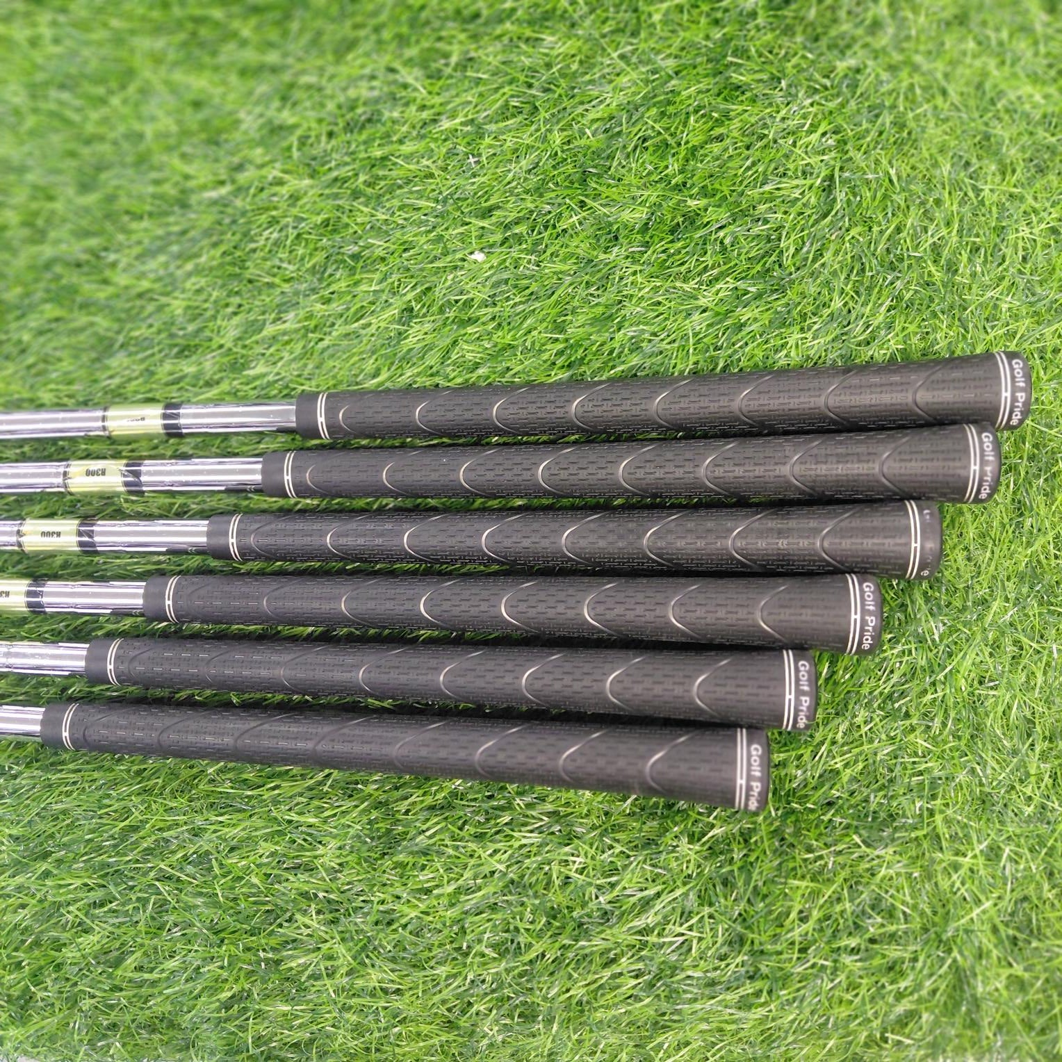 Mizuno Iron Set / JPX 825 / 6pcs / R