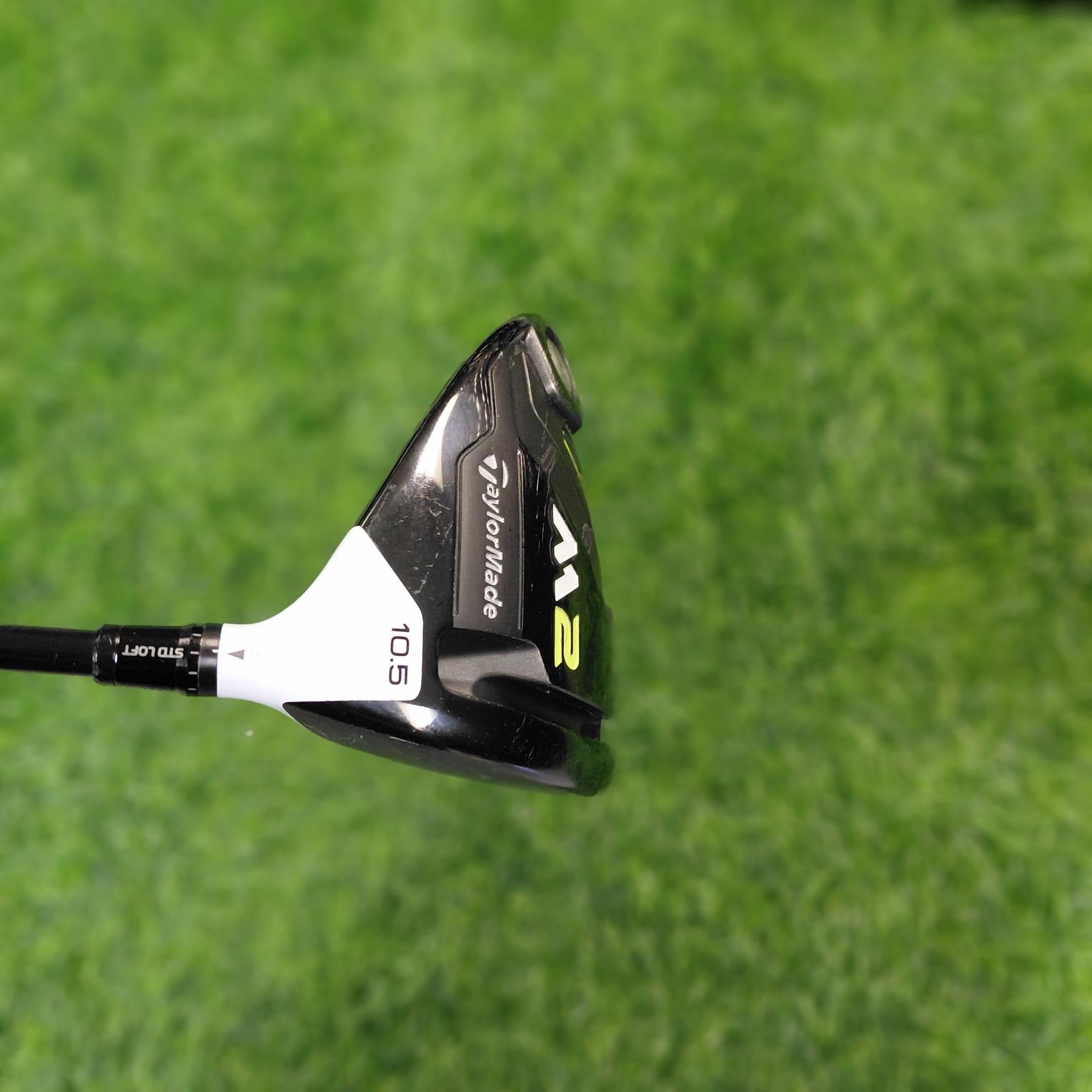 TaylorMade Driver / M2 / 10.5° / R
