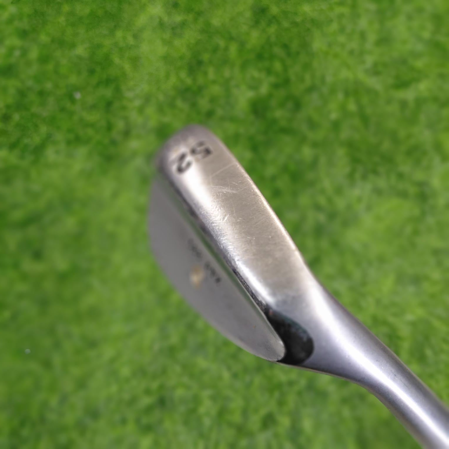 Cleveland Wedge / 588 RTX / 52.0