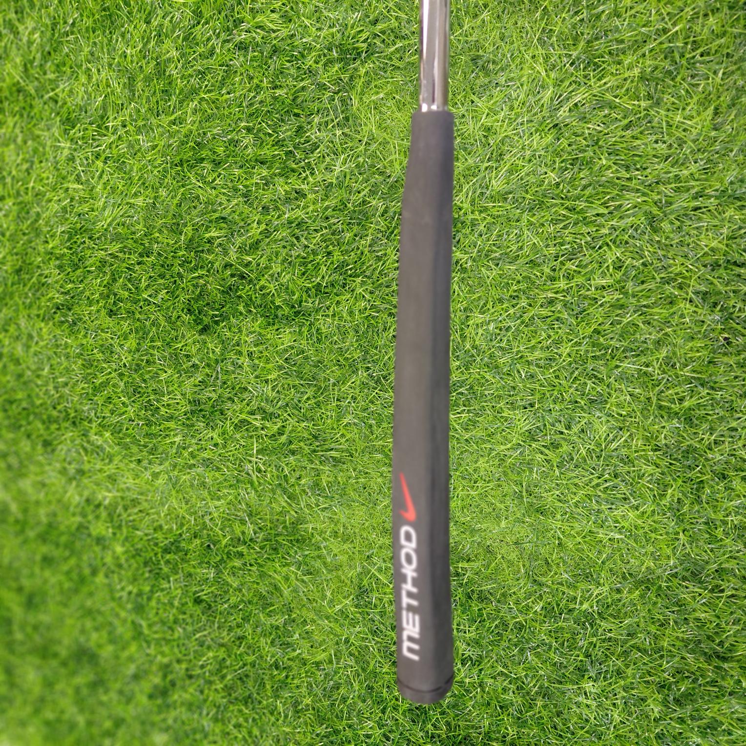 NIKE Putter / Method Matter / Lefty / 33"