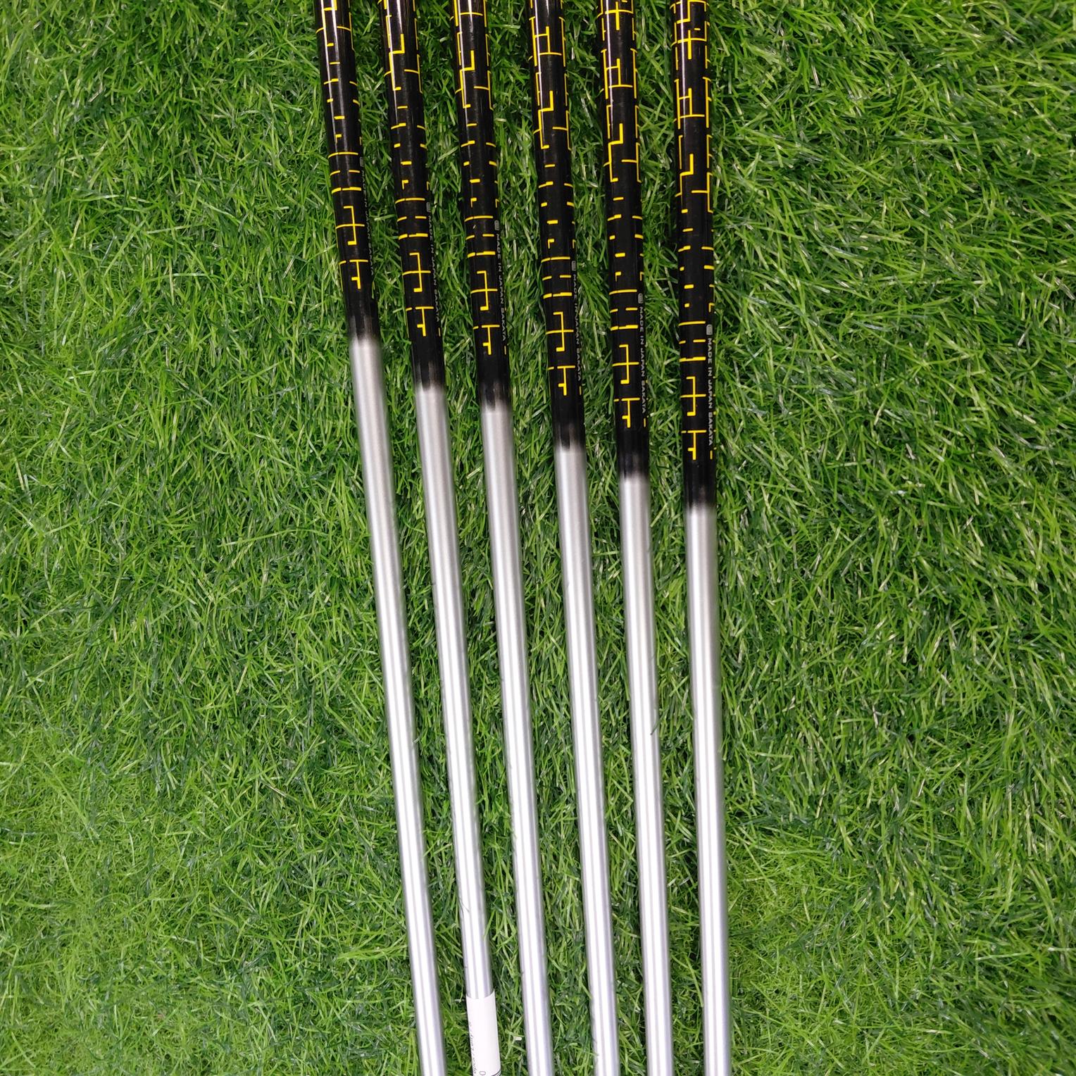 HONMA Iron Set / Be ZEAL 525 / 6pcs / Lefty / S