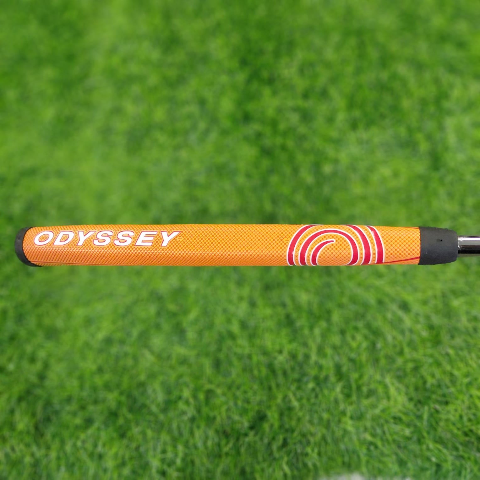 Odyssey Putter / WHITE HOT RX V-LINE FANG / 33"