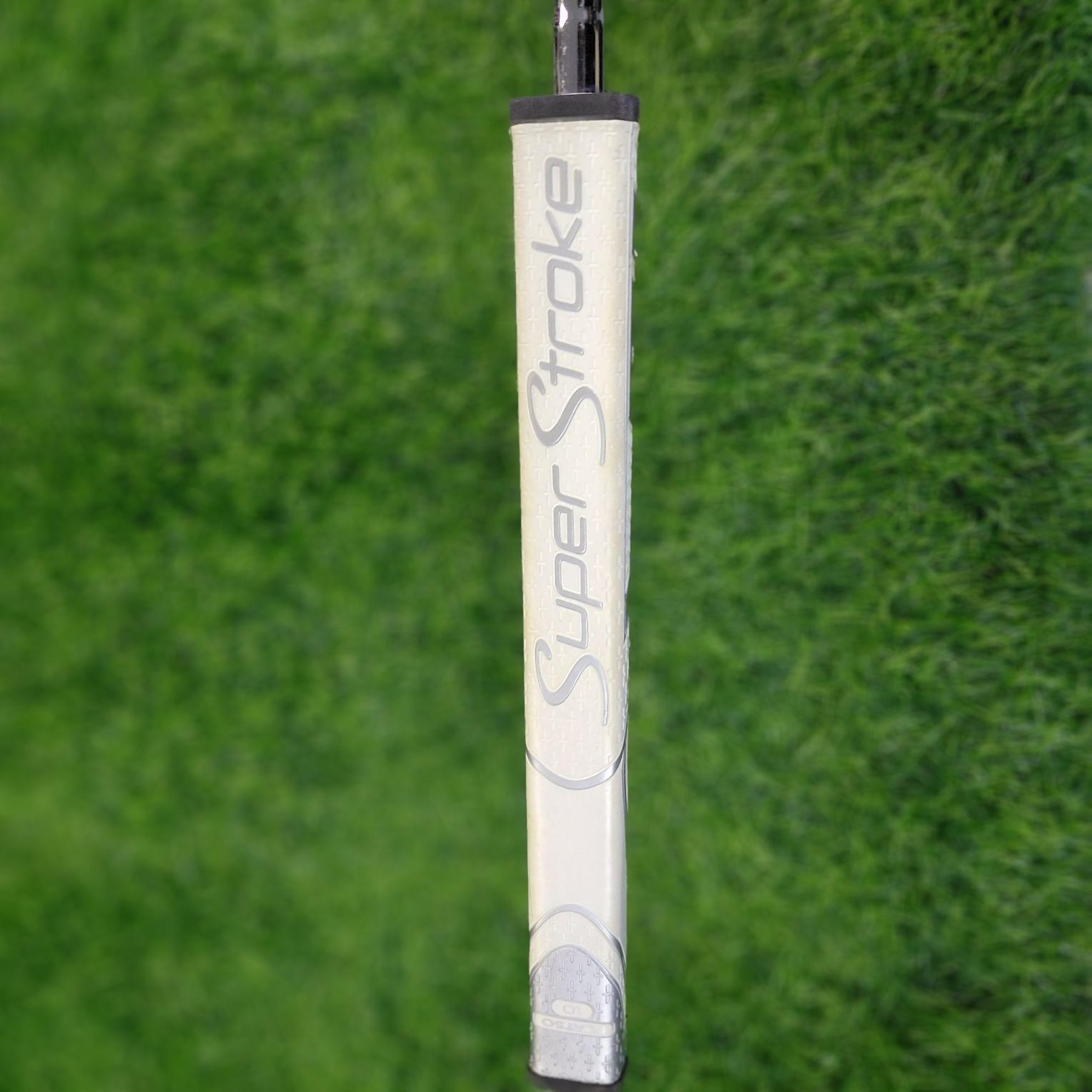 Odyssey Putter / O WORKS BLACK 17 / 33"