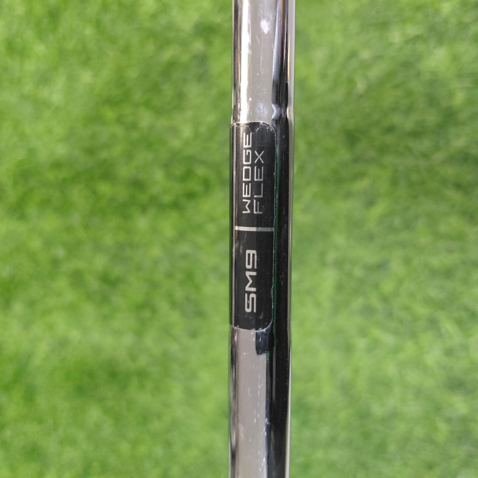 Titleist Wedge / Vokey SM8 / 54.0