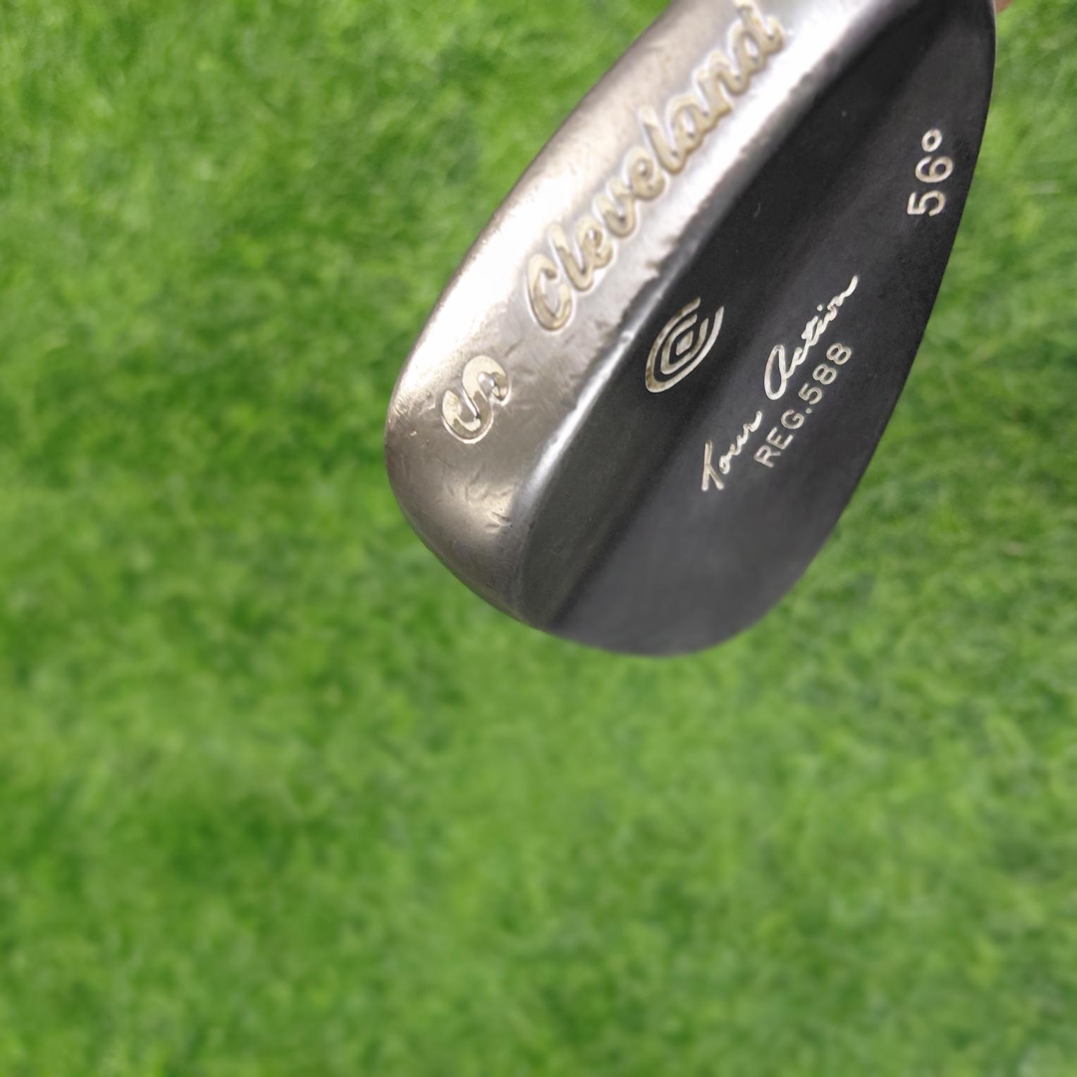 Cleveland Wedge / Tour Action REG 588 / SW(56.0)