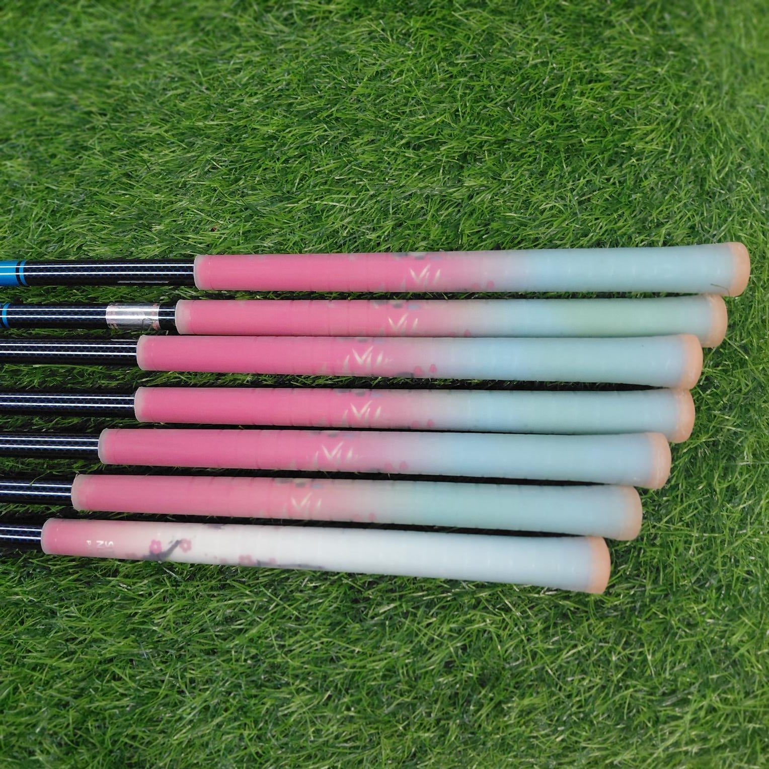 TaylorMade Iron Set / SIM2 / 7pcs / Women