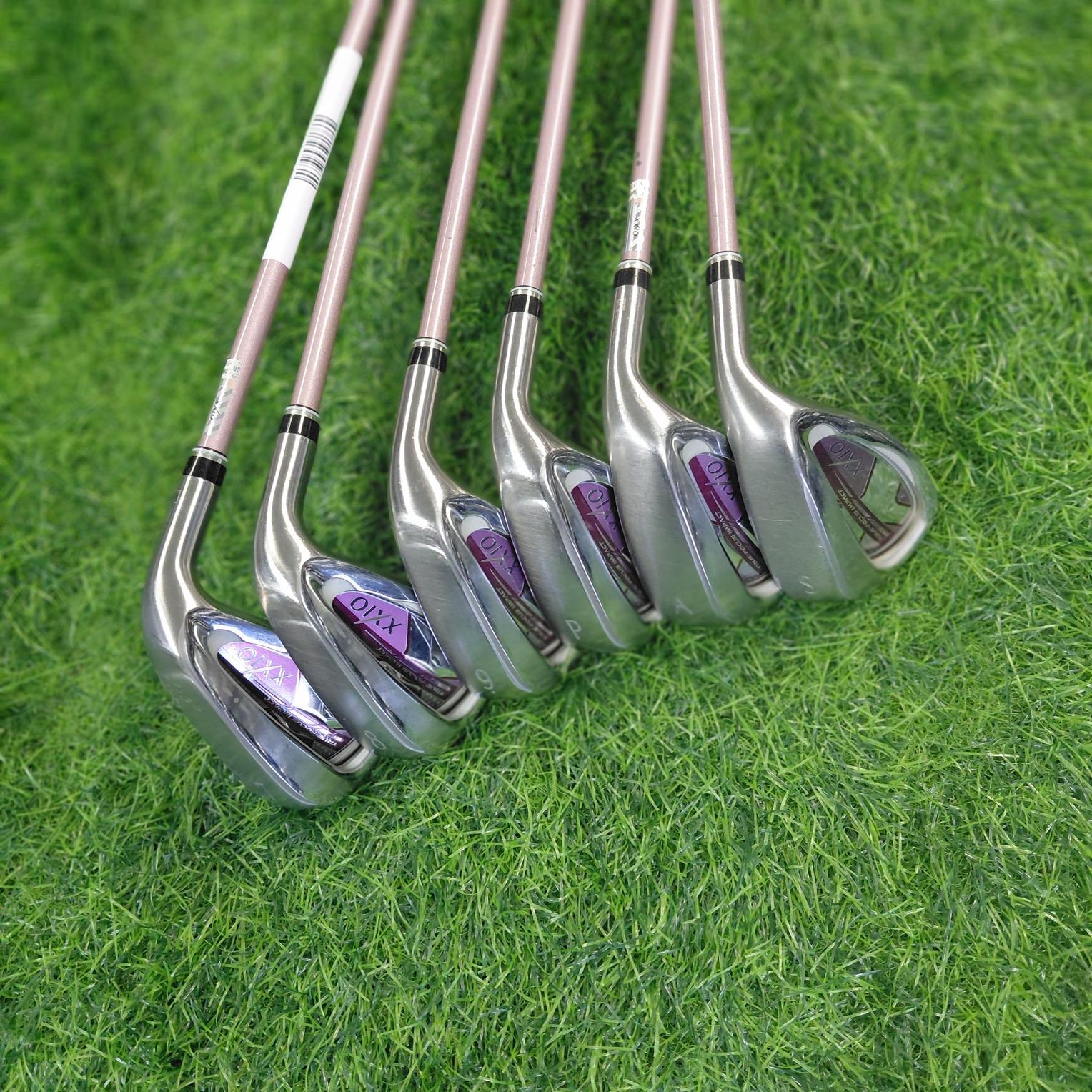 XXIO Iron Set / XXIO 10 / 6pcs / Women