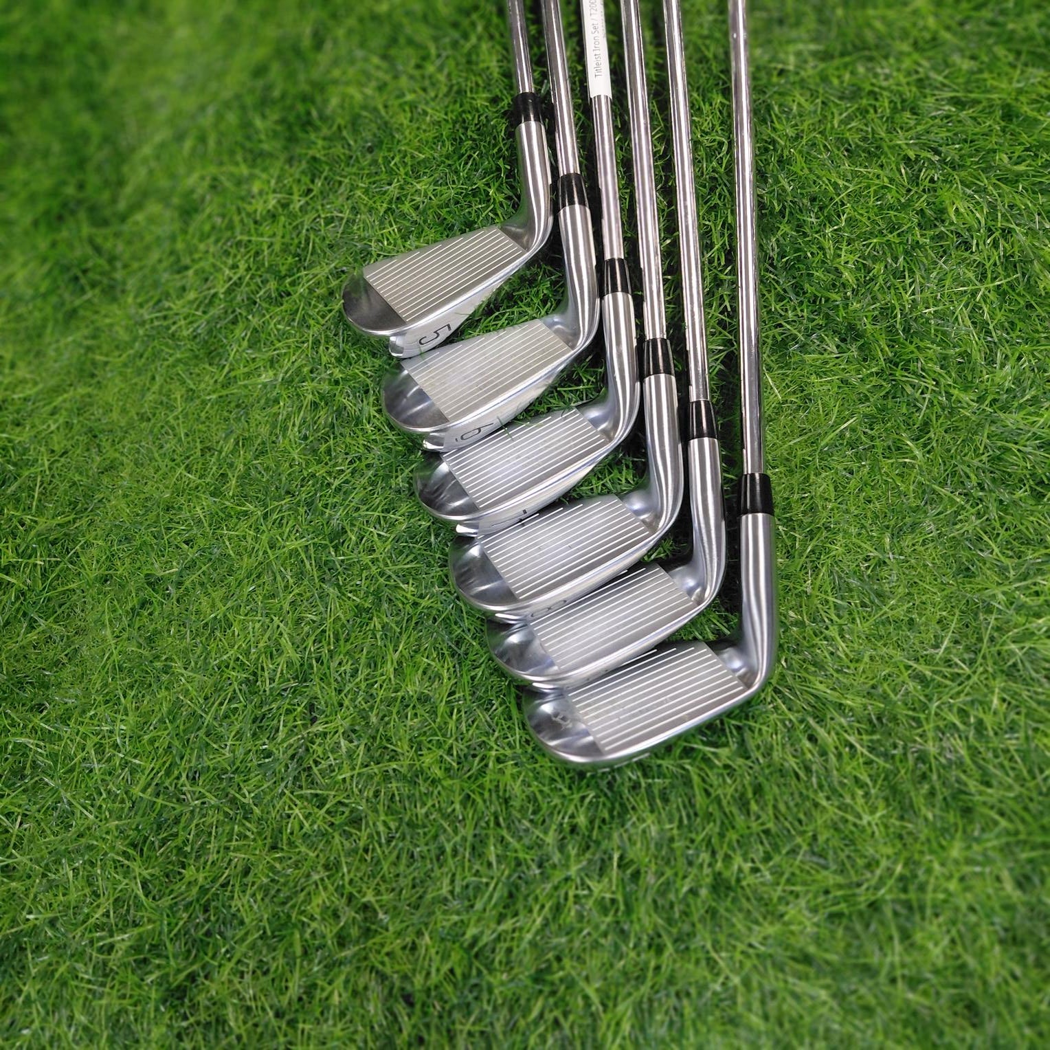 Titleist Iron Set / T200 (2025) / 6pcs / R