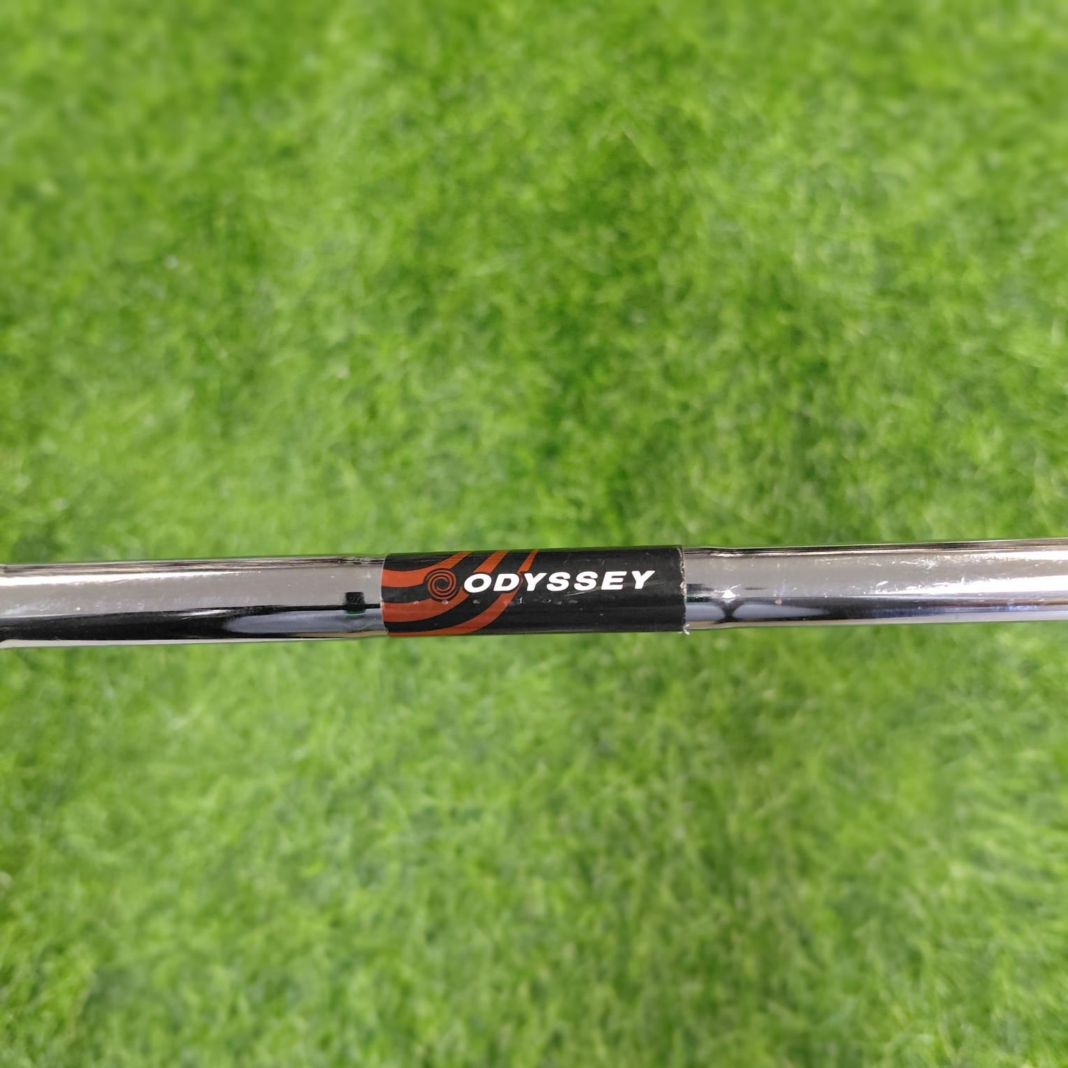 Odyssey Putter / WHITE ICE DART BLACK / 34"
