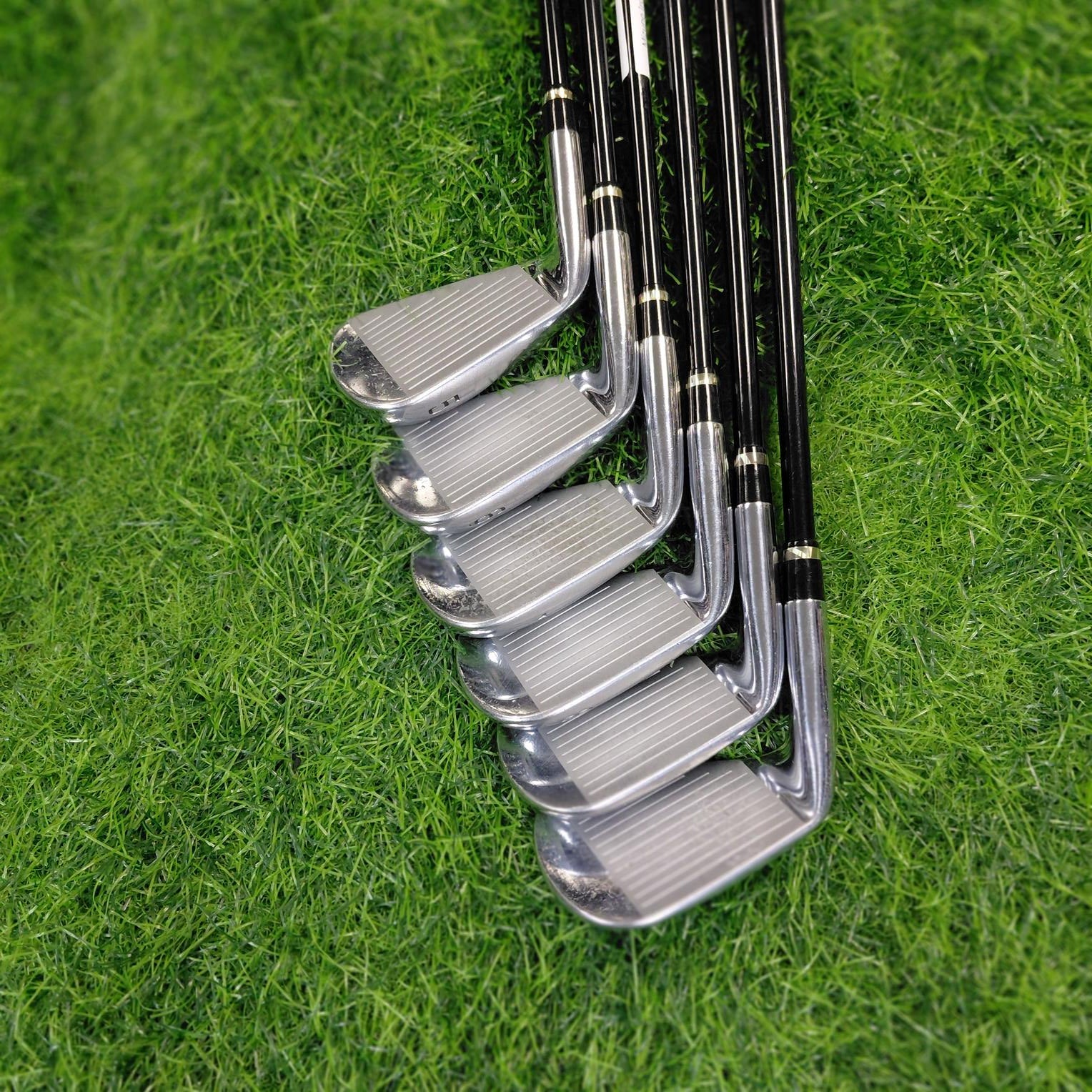 Mizuno Iron Set / JPX 900 / 6pcs / R