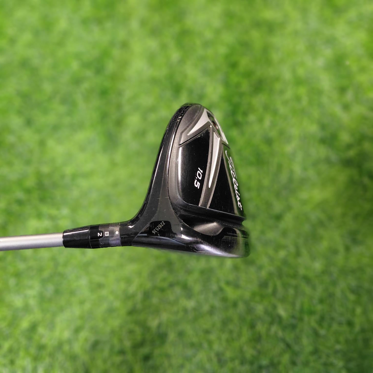Titleist Driver / 915 D2 / 10.5 / S