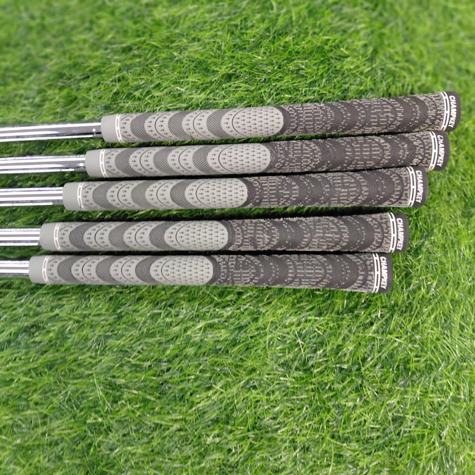 Titleist Iron Set / T300 / 5pcs / S
