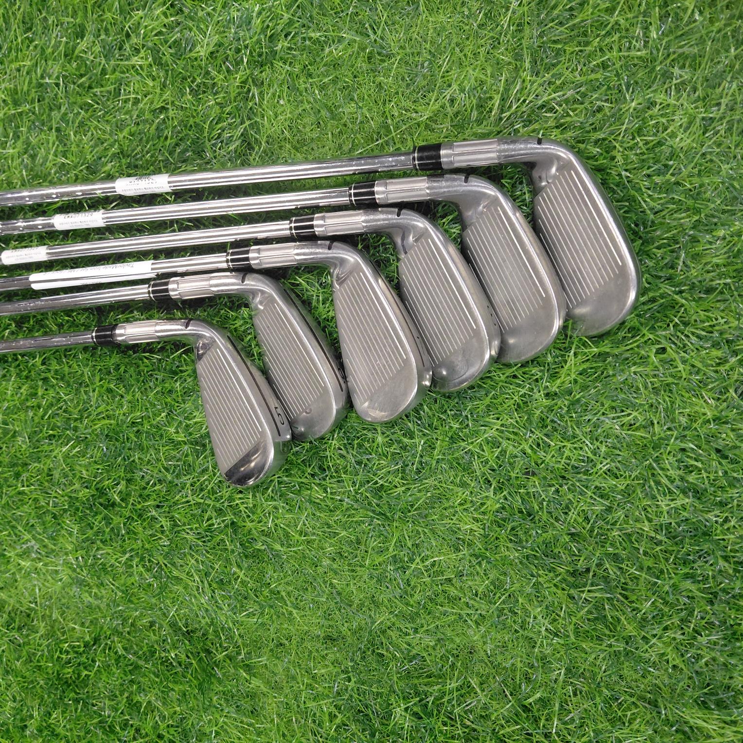 TaylorMade Iron Set / M6 / 6pcs / R