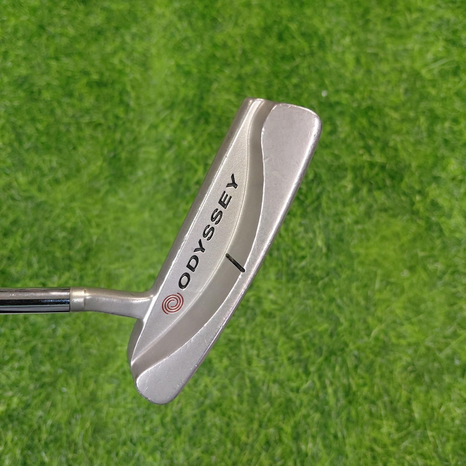 Odyssey Putter / WHITE HOT #2 / 35"