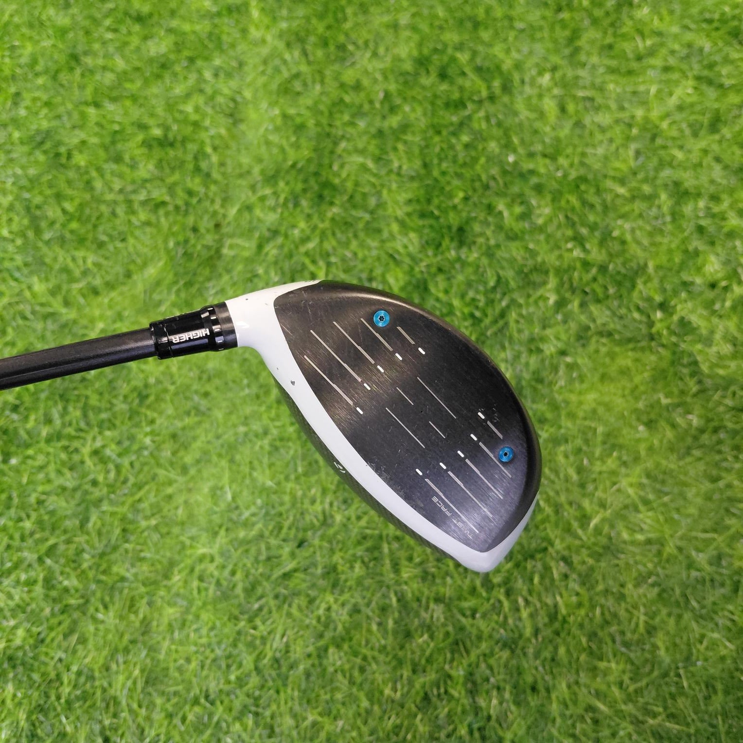 TaylorMade Driver / SIM / 10.5° / R