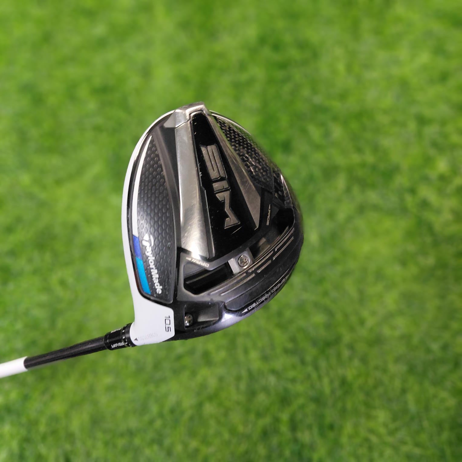 TaylorMade Driver / SIM / 10.5° / R