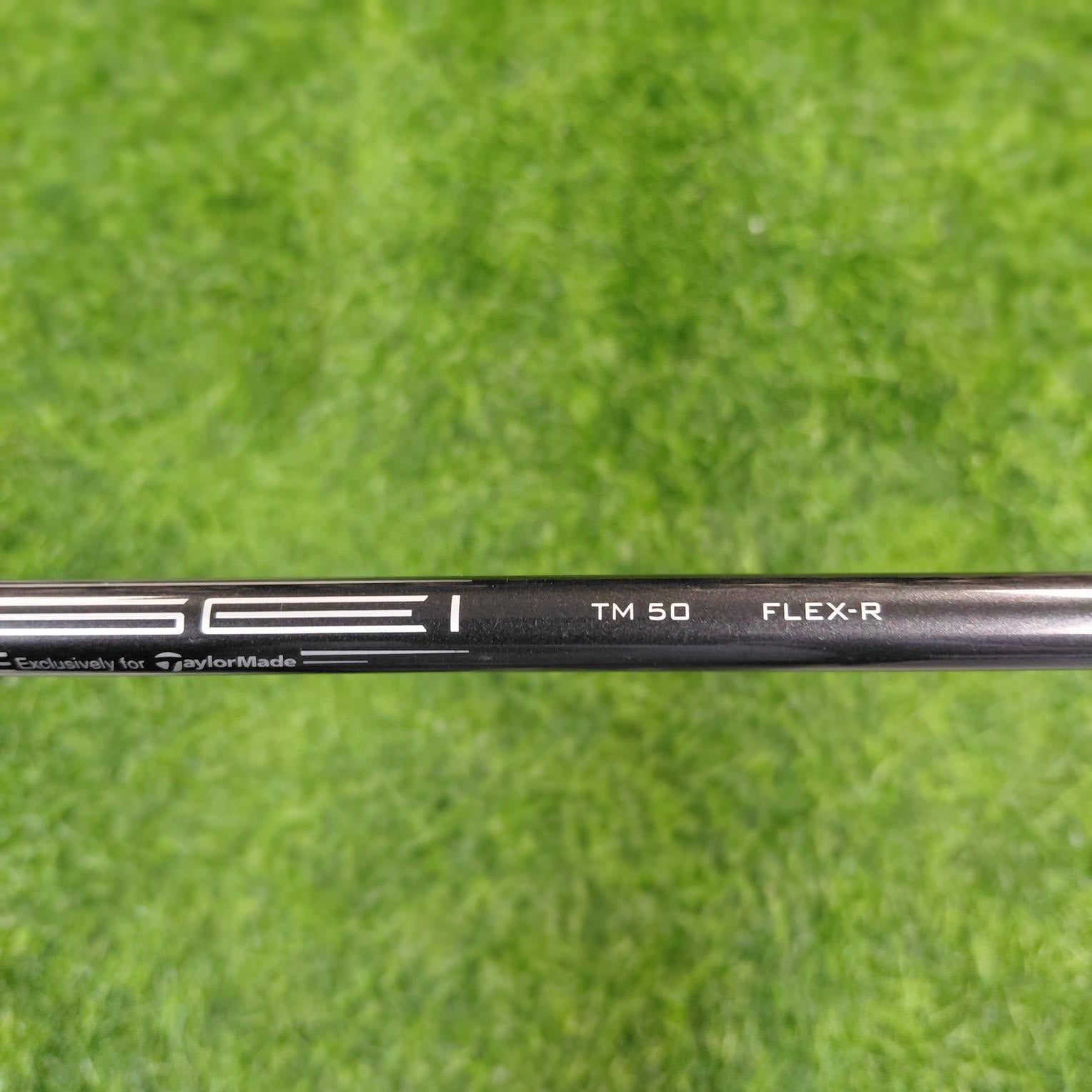 TaylorMade Driver / SIM / 10.5° / R