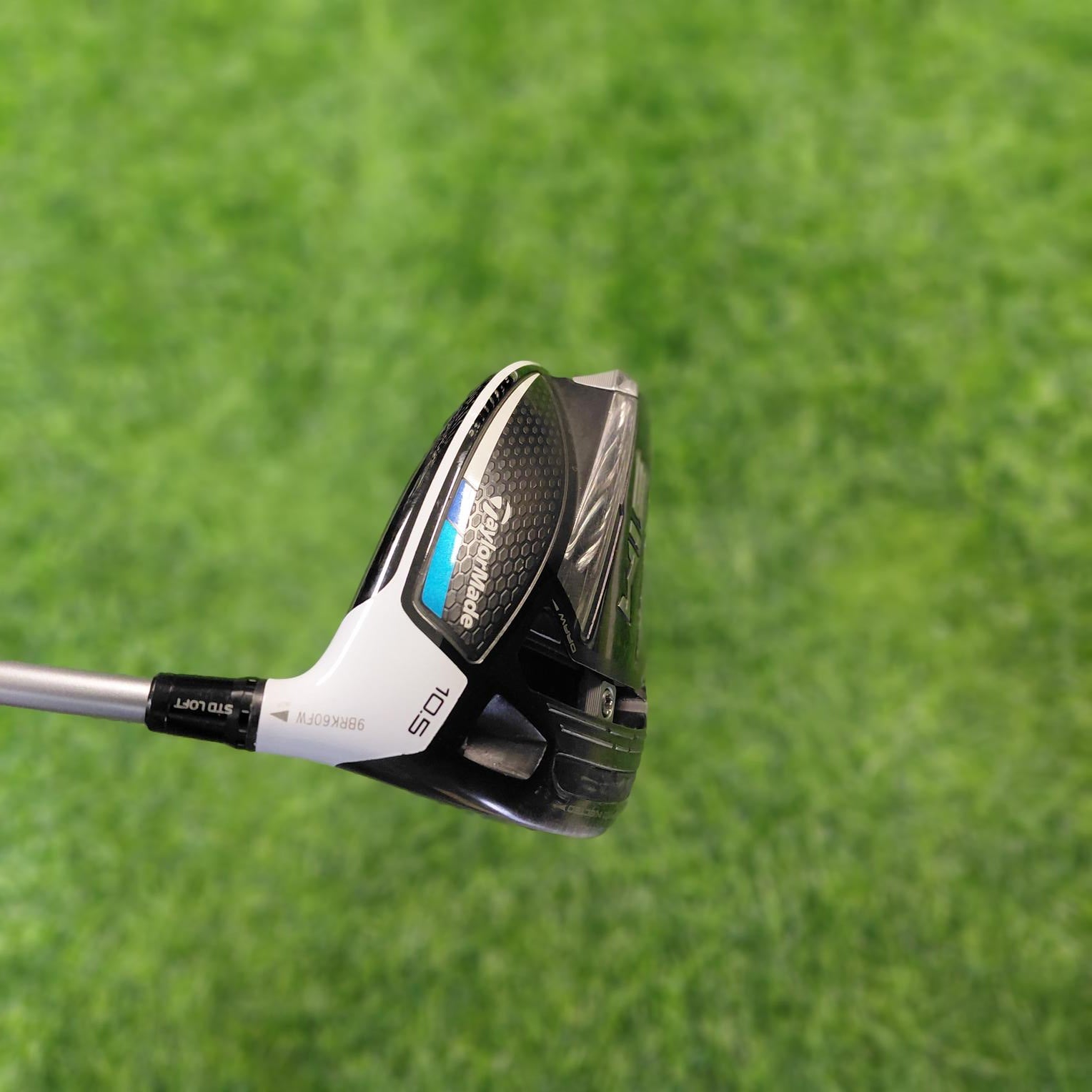 TaylorMade Driver / SIM / 10.5° / S