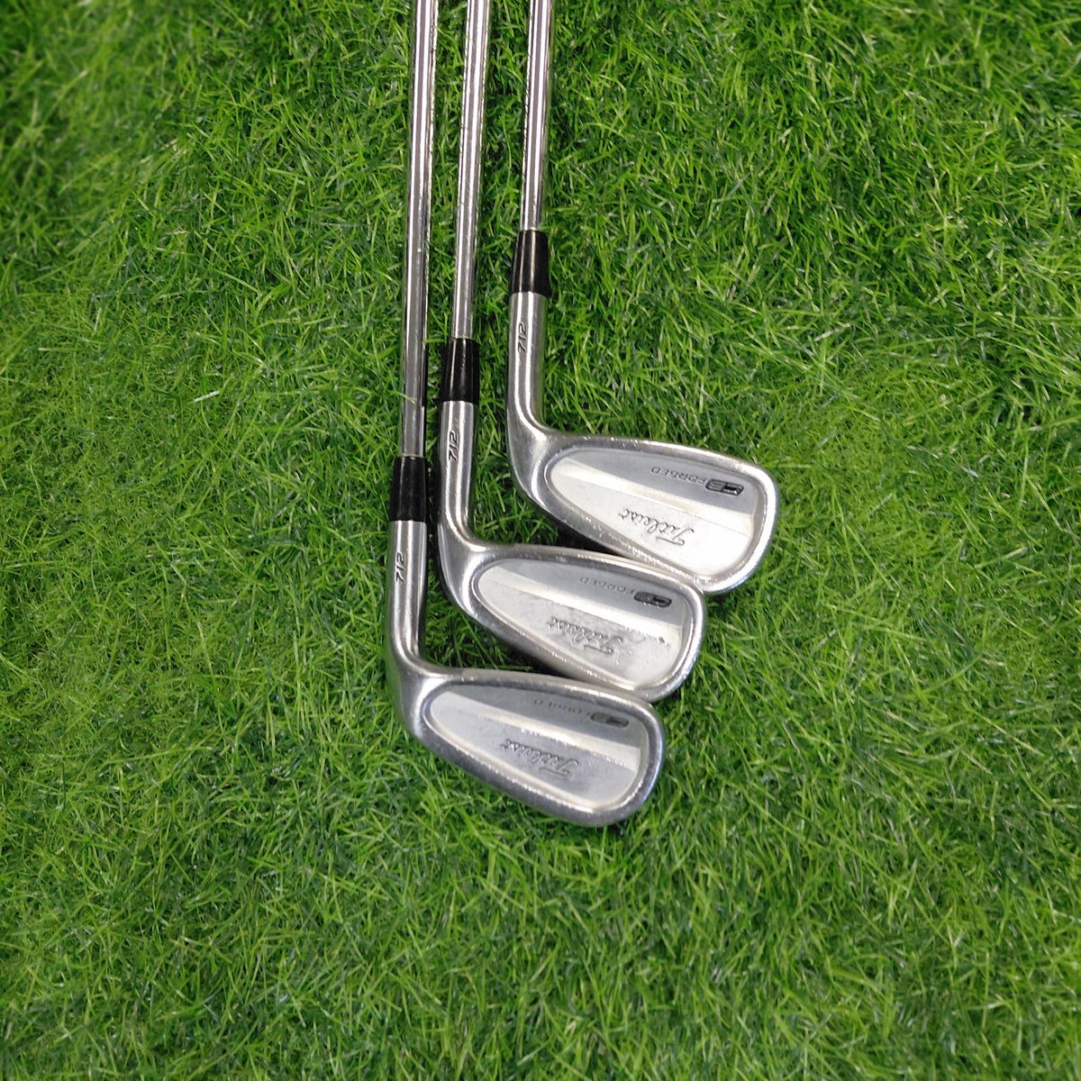 Titleist Iron Set / CB 712 / 6pcs / S